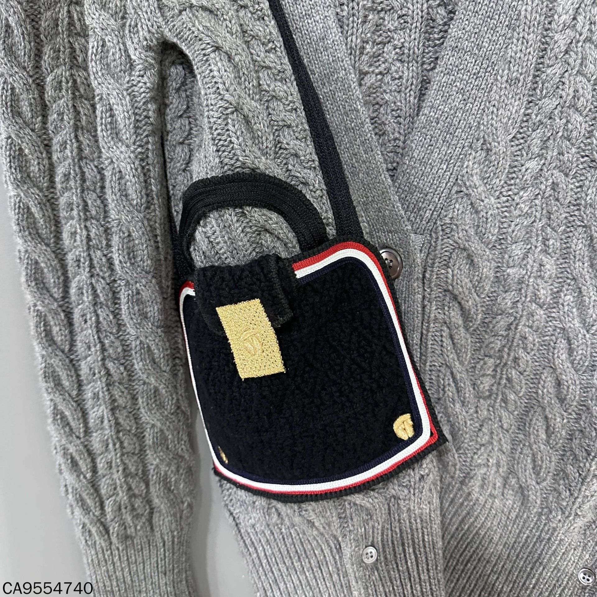 Thom Browne Thom Browne Gray Woven Cardigan Handbag Detail 40 Size M / US 6-8 / IT 42-44 - 5 Thumbnail