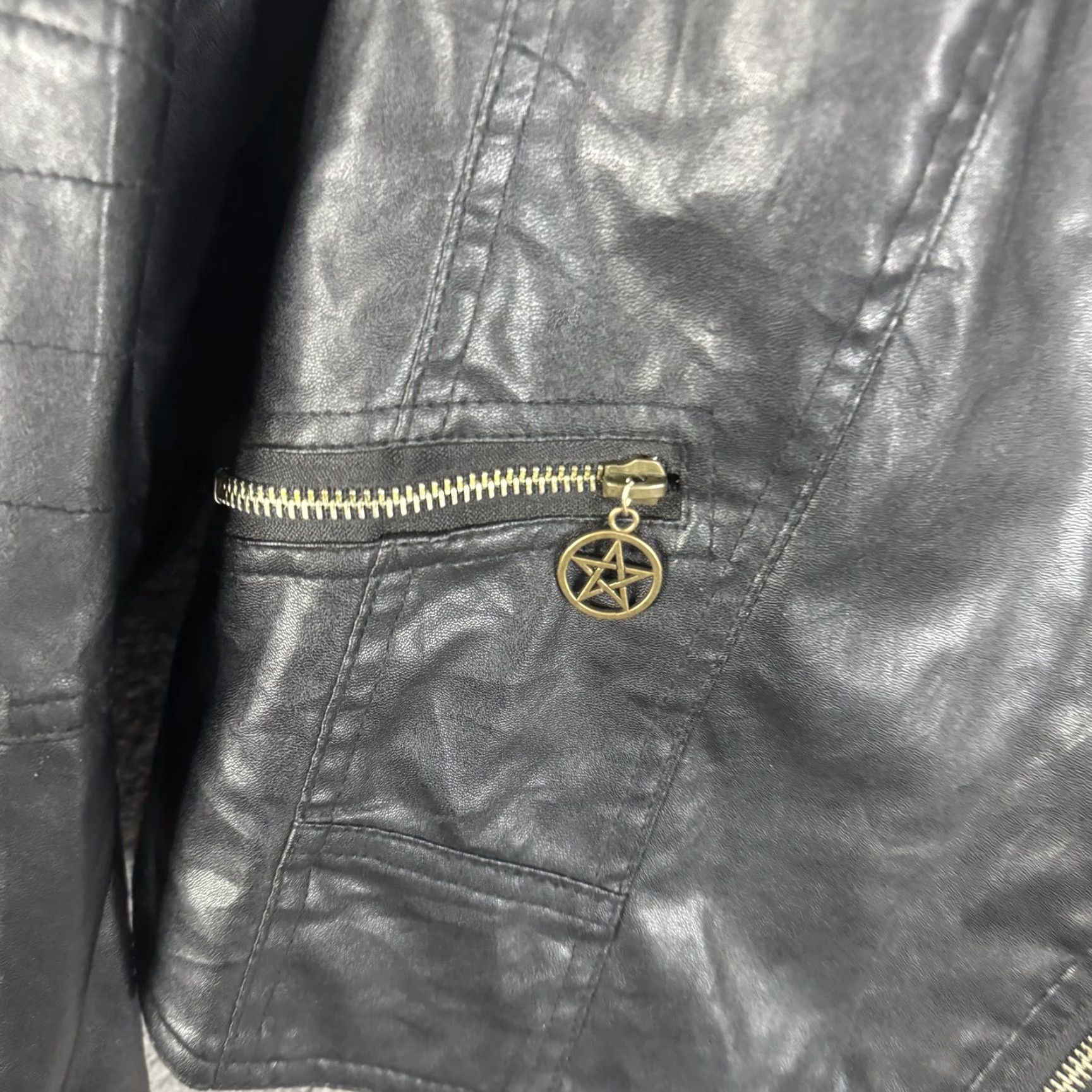 Vintage Xingyiyi Womens Faux Leather Jacket Black XXL Biker Asymmetrical Zip Short Moto with Pockets Lined Size XXL / US 16-18 / IT 52-54 - 3 Thumbnail