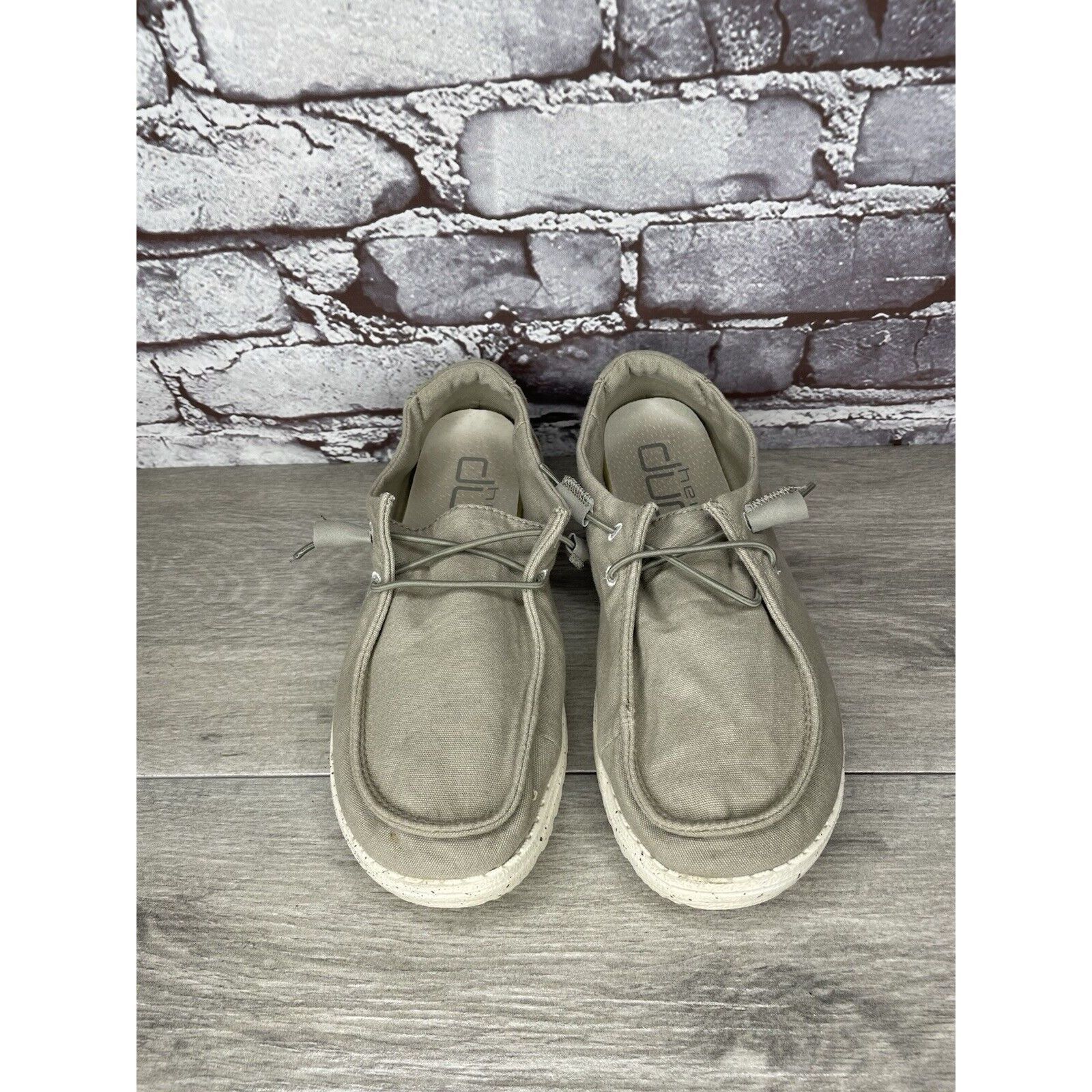 Other Hey Dude Wendy Grey Canvas Fabric Lace Lightweight Sneakers Size US 7 / IT 37 - 17 Thumbnail