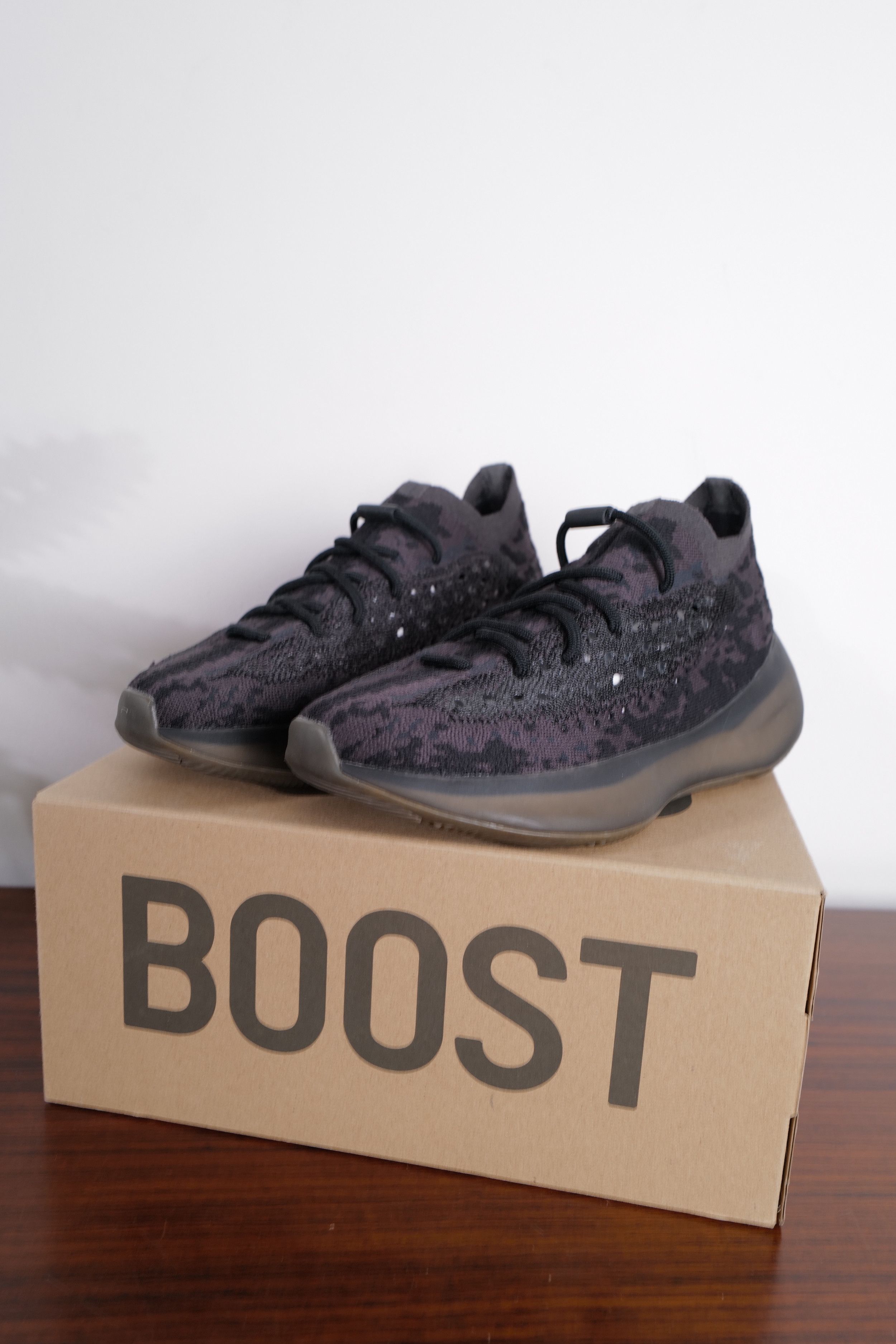 Yeezy BOOST 380 NEW Size US 7 / IT 37 - 2 Thumbnail