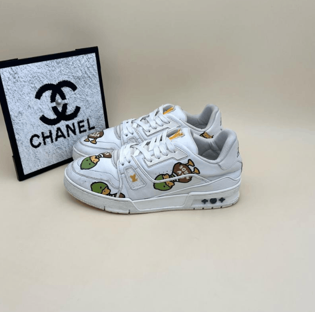 Louis Vuitton Louis Vuitton low-top sneakers Size US 7 / EU 40 - 1 Thumbnail
