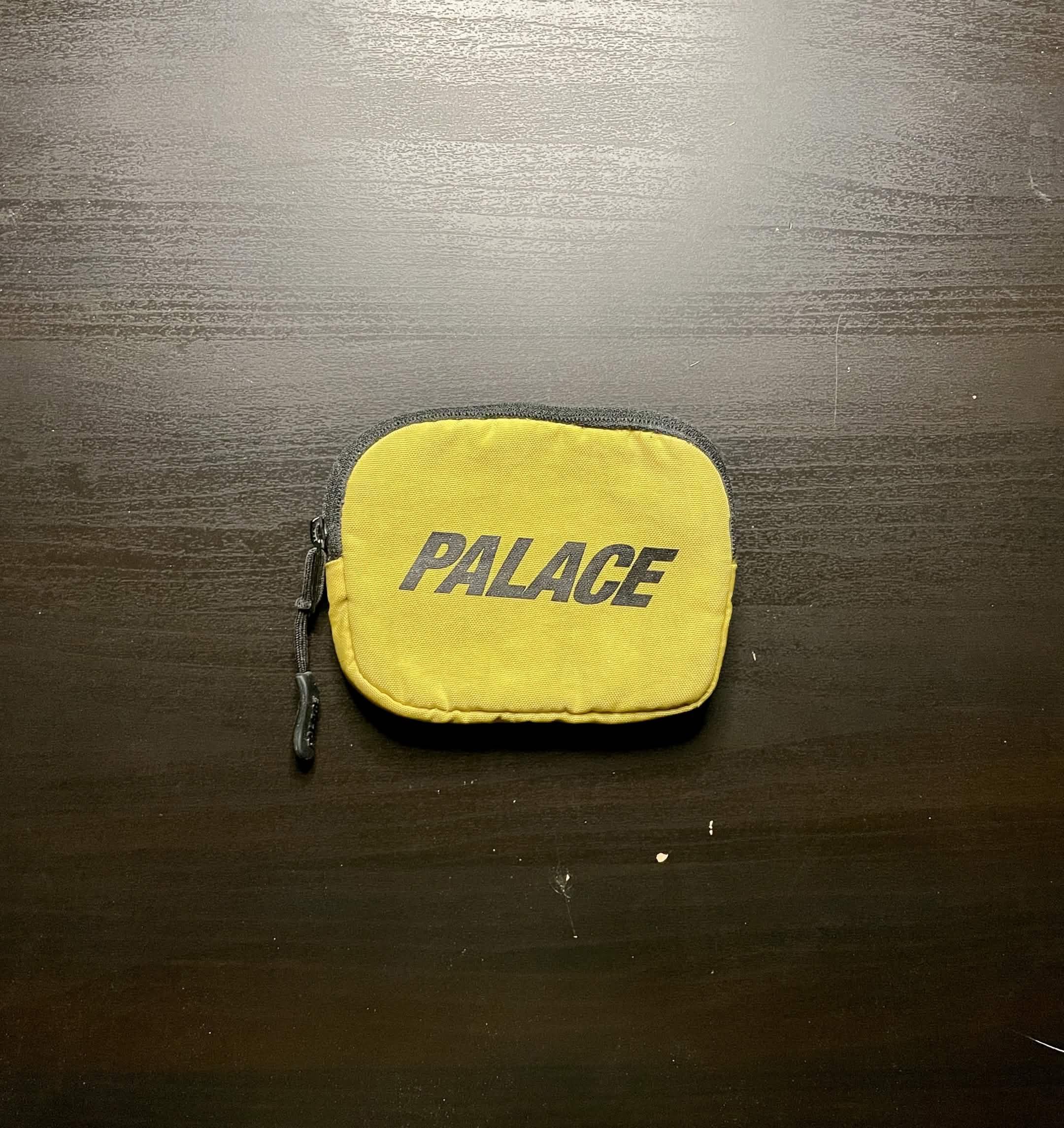 財布 Palace HIPPY SALUTE BILLFOLD WALLET HIPPY SALUTE BILLFOLD WALLET | PALACE SKATEBOARDS