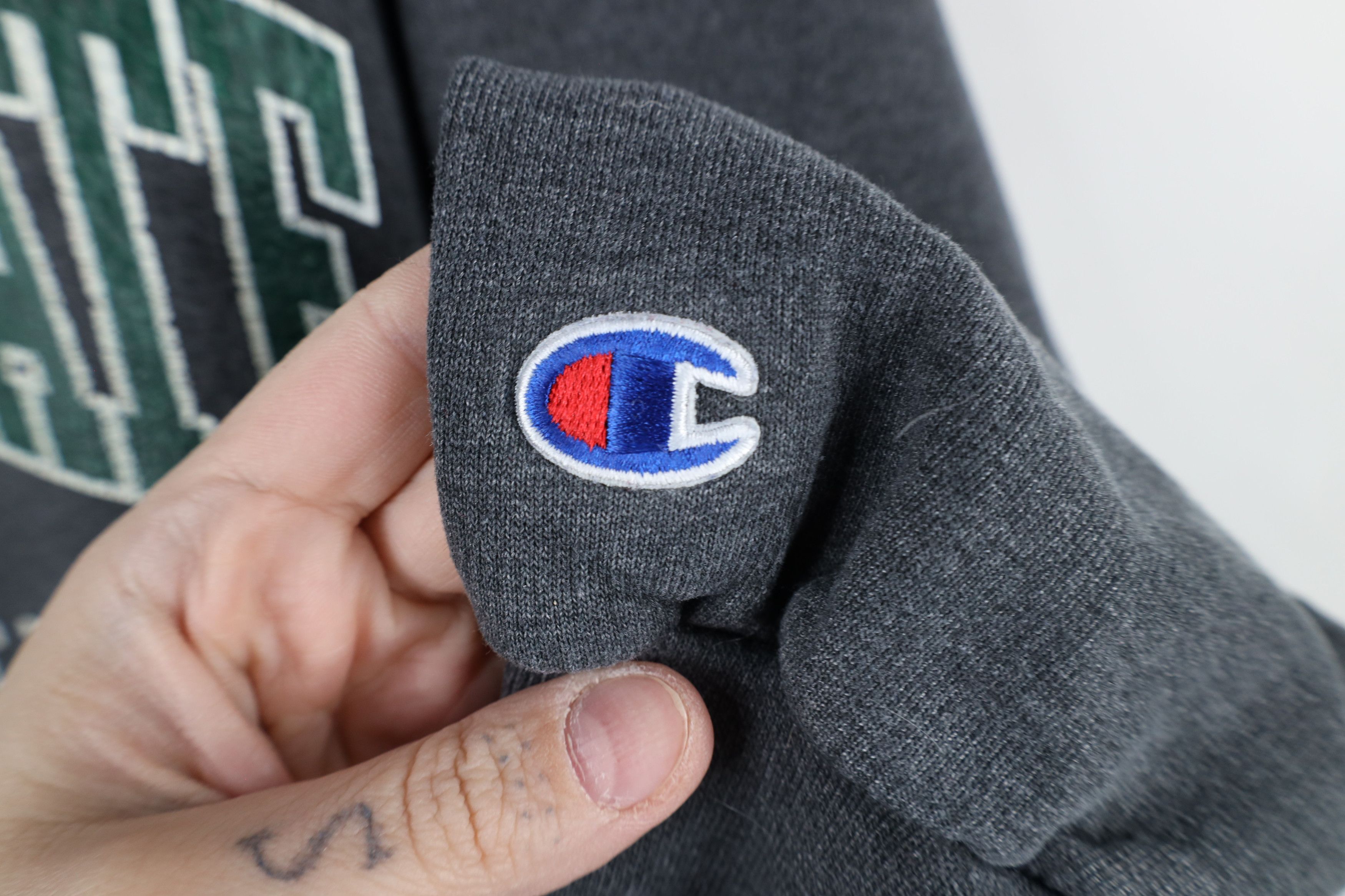 Champion × Vintage Vintage Champion University Osteopathic Medicine Sweatshirt Size US XL / EU 56 / 4 - 4 Thumbnail