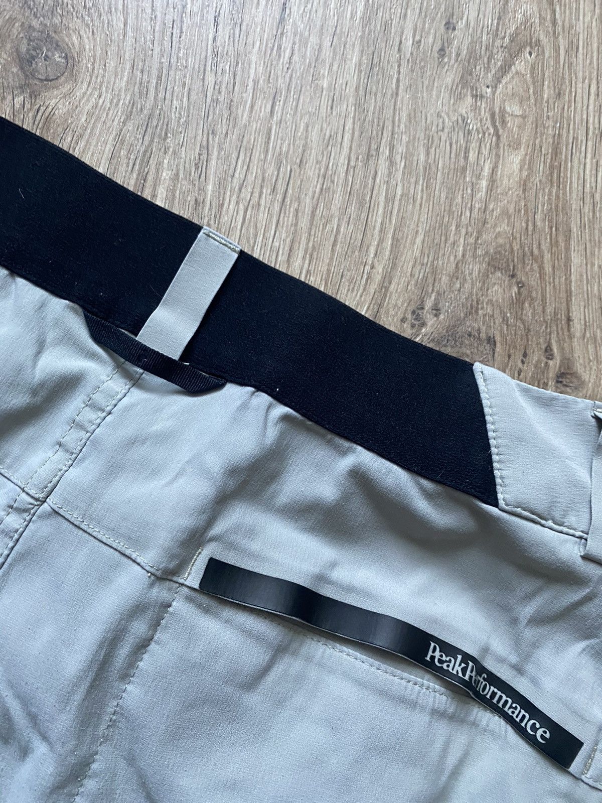 Arc'teryx × Peak Performance ⛰️Peak Performans 2 pockets outdoor shorts Arcteryx style🌄 Size US 30 / EU 46 - 6 Thumbnail