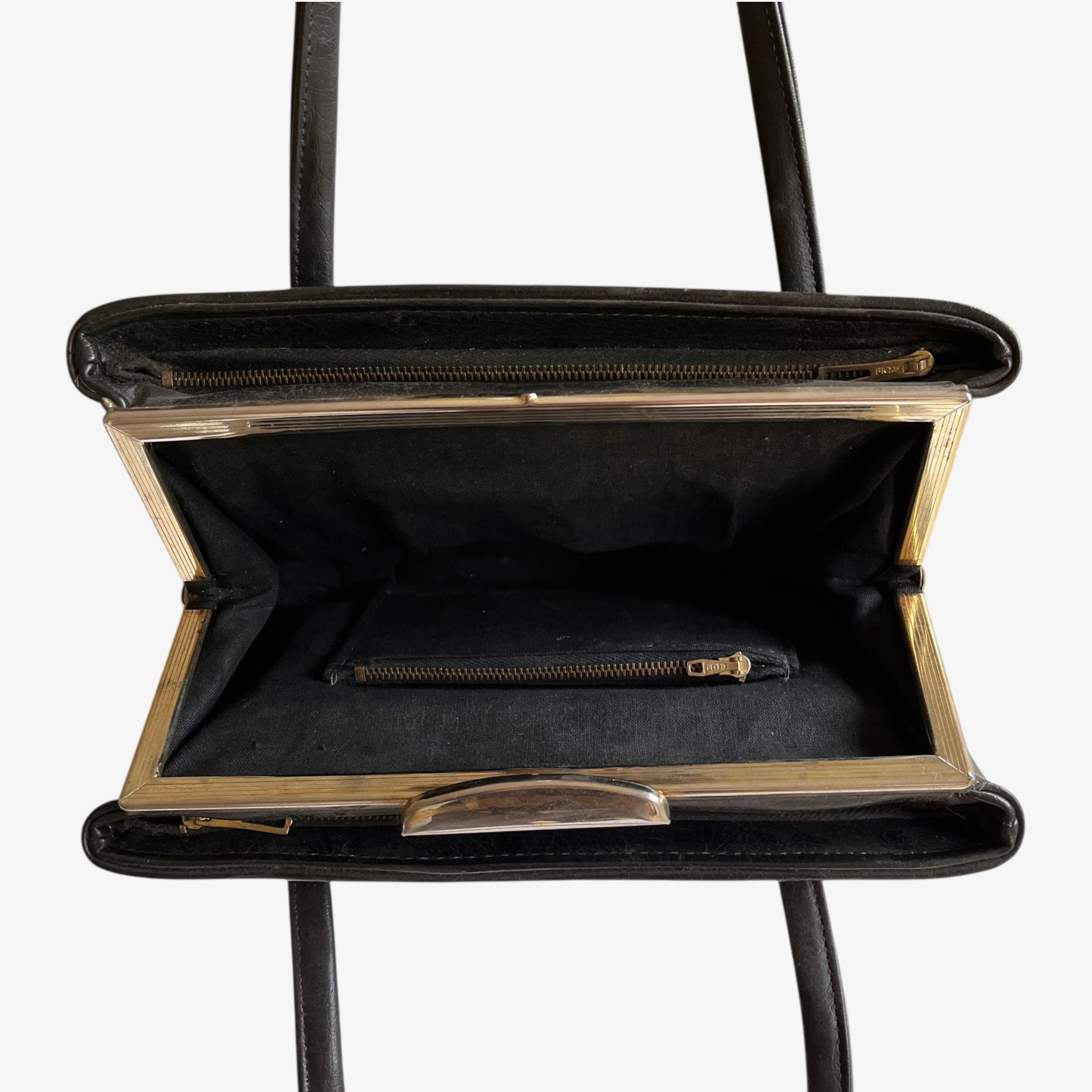 Other Vintage 1960s Black Pebbled Leather Shoulder Bag Size ONE SIZE - 2 Thumbnail