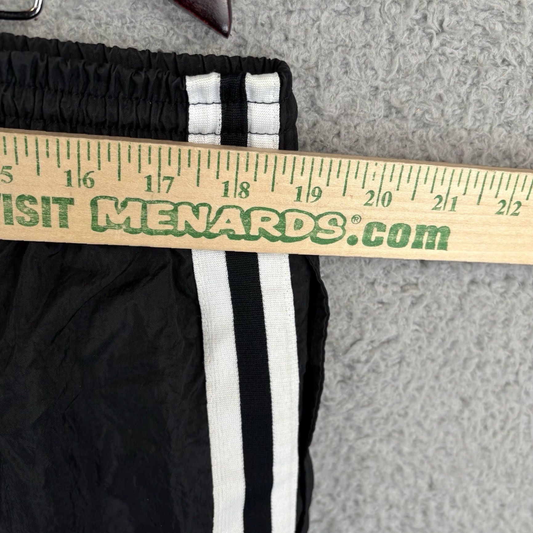 Nike VINTAGE Nike Track Pants Mens XL Black Lined Rare Double Stripe Zip Ankle Track Pants 90s Nike Mens XL Black Lined Pockets Elastic Waist Size US 36 / EU 52 - 7 Thumbnail