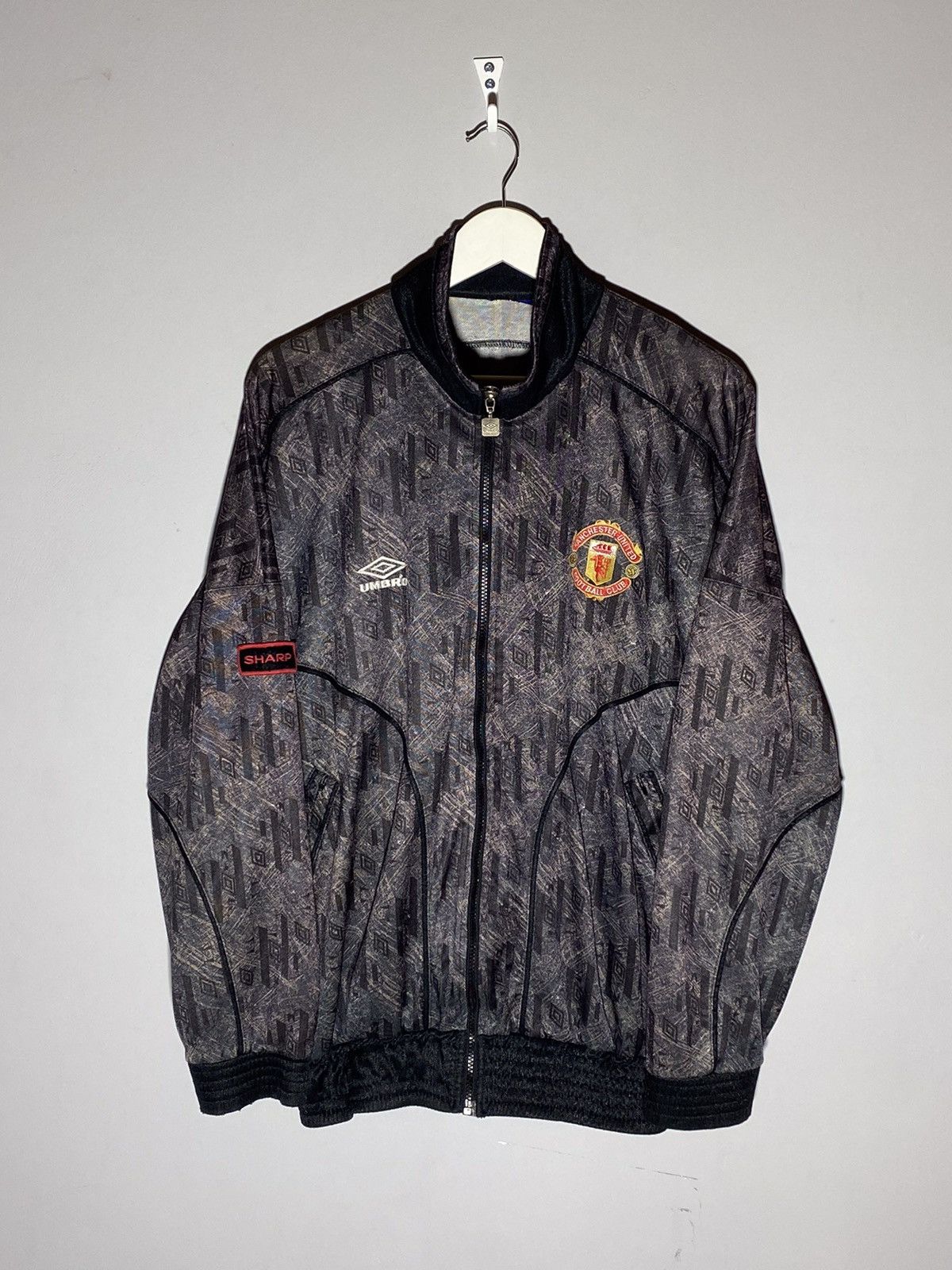 Umbro × Vintage Vintage 1992/93 Manchester United Umbro Sharp Rare track top Size US L / EU 52-54 / 3 - 1 Thumbnail