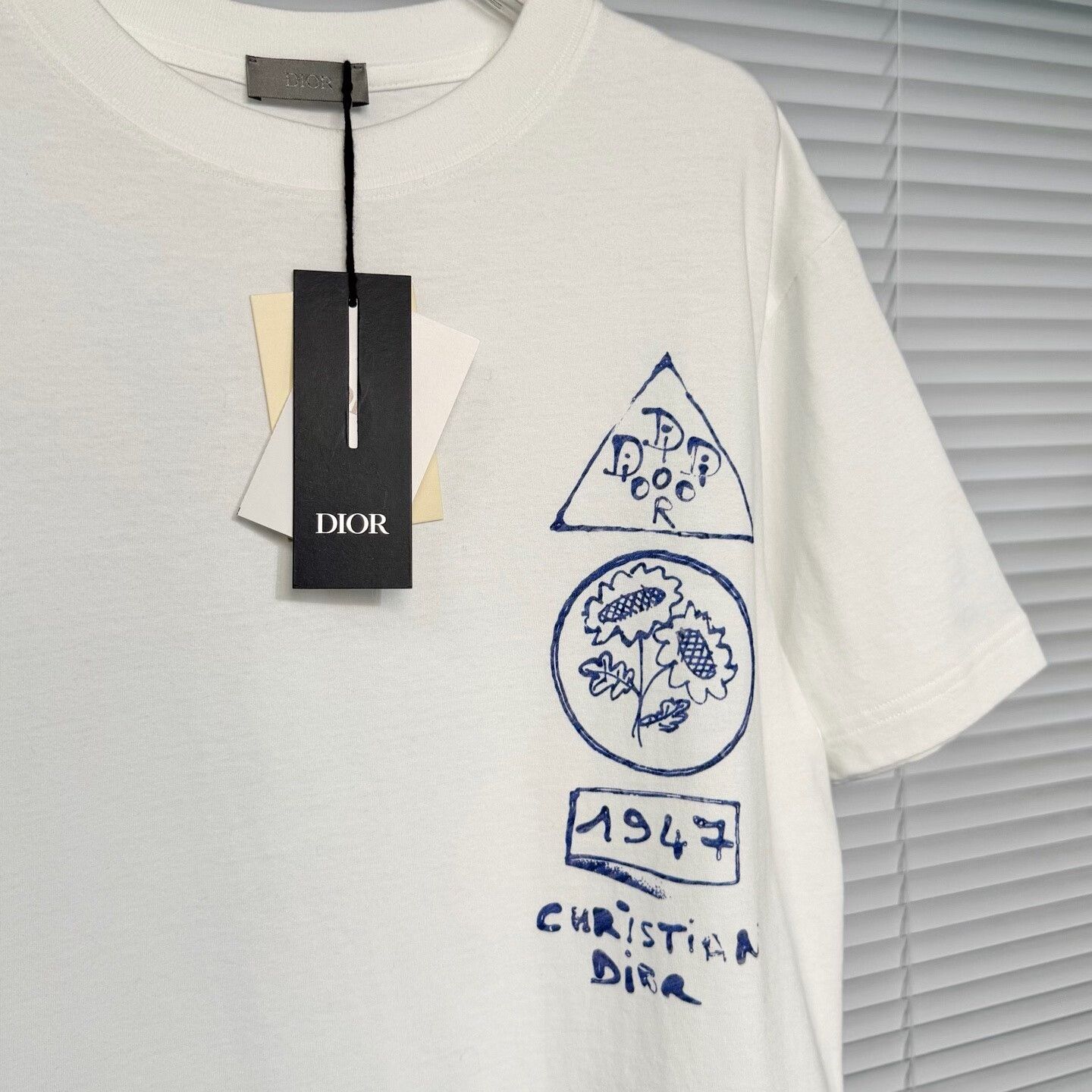 Dior Dior 1947 Collection Plant House Graffiti T-shirt Size US XS / EU 42 / 0 - 3 Thumbnail