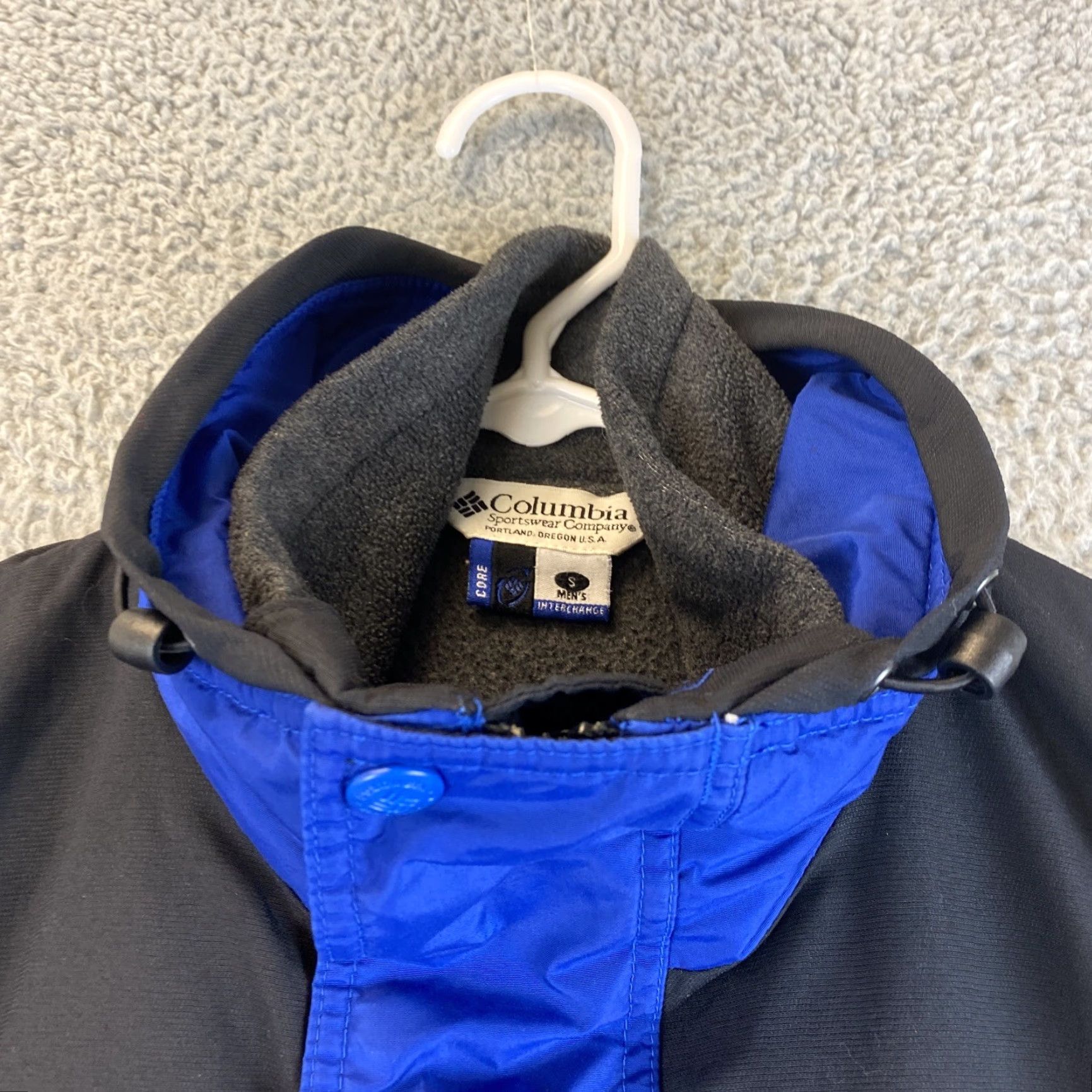Vintage VINTAGE Columbia Packable Jacket Mens Size S Blue Gray Outdoor Nylon Packable 70-18 90s/Outdoor Size US S / EU 44-46 / 1 - 4 Thumbnail