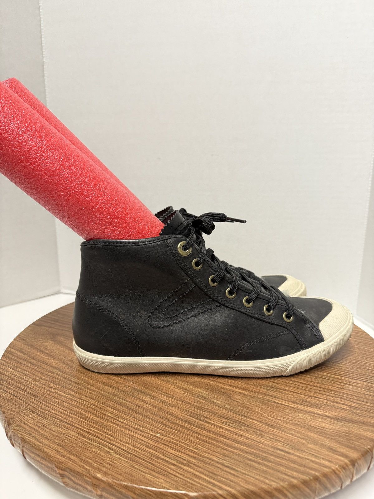 Tretorn Tretorn Leather Hightop Black Lace Up Sneakers Shoes Size 9 Size US 9 / IT 39 - 4 Thumbnail
