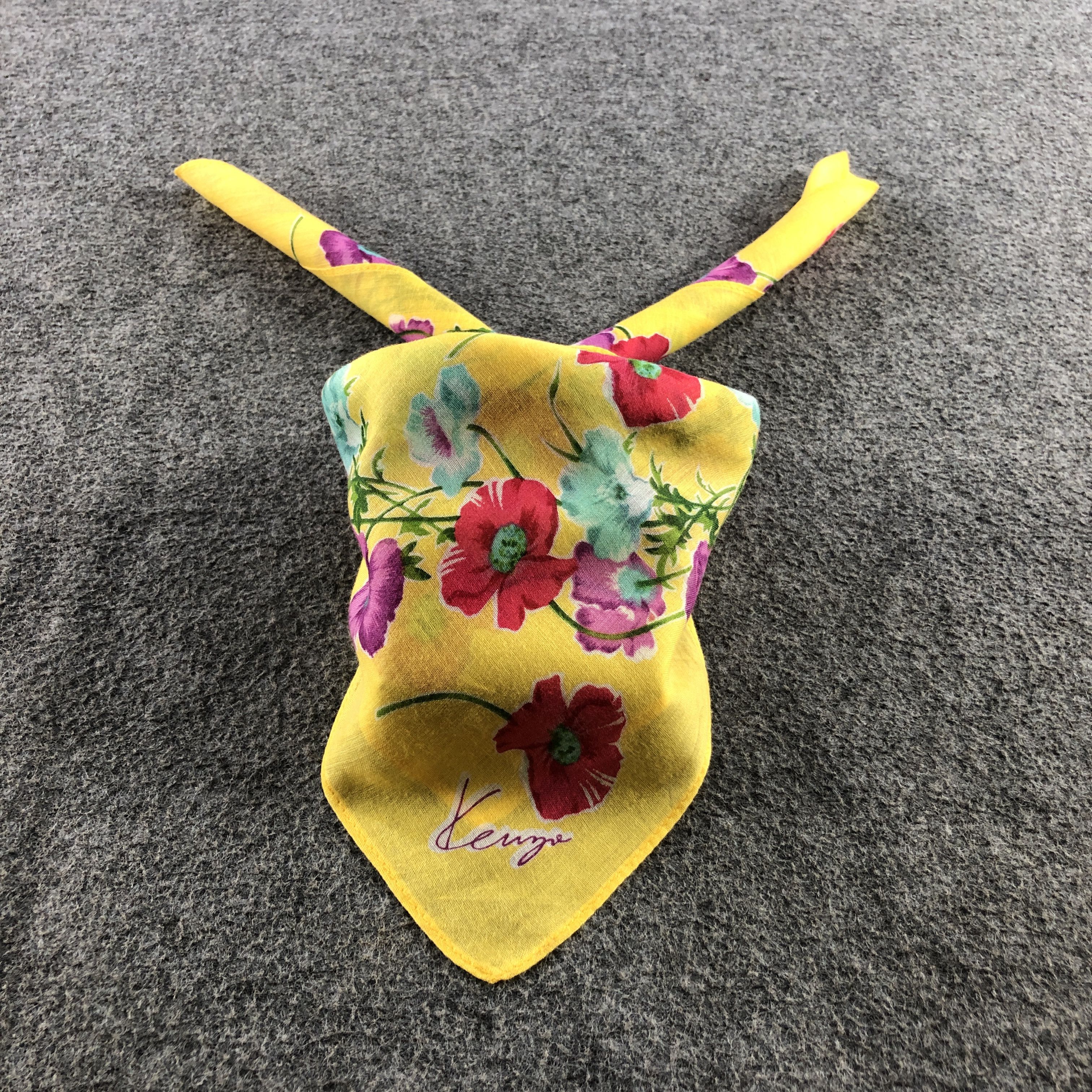 Kenzo Kenzo Floral Handkerchief Neckerchief Bandana H2403 Size ONE SIZE - 1 Thumbnail