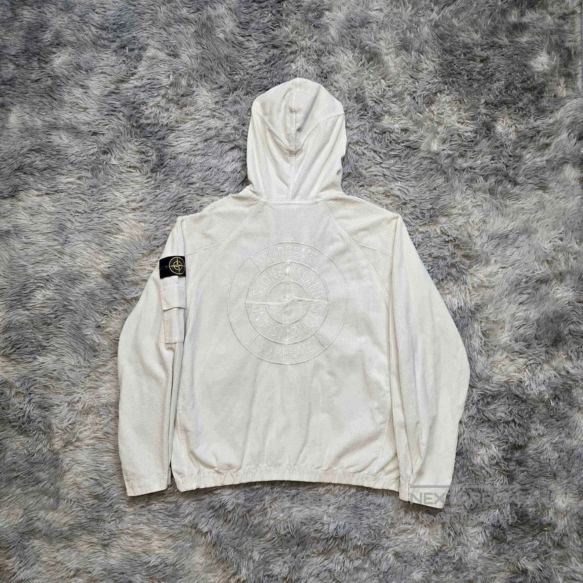 Stone Island stone island x supreme corduroy hooded jacket. Size US L / EU 52-54 / 3 - 2 Thumbnail