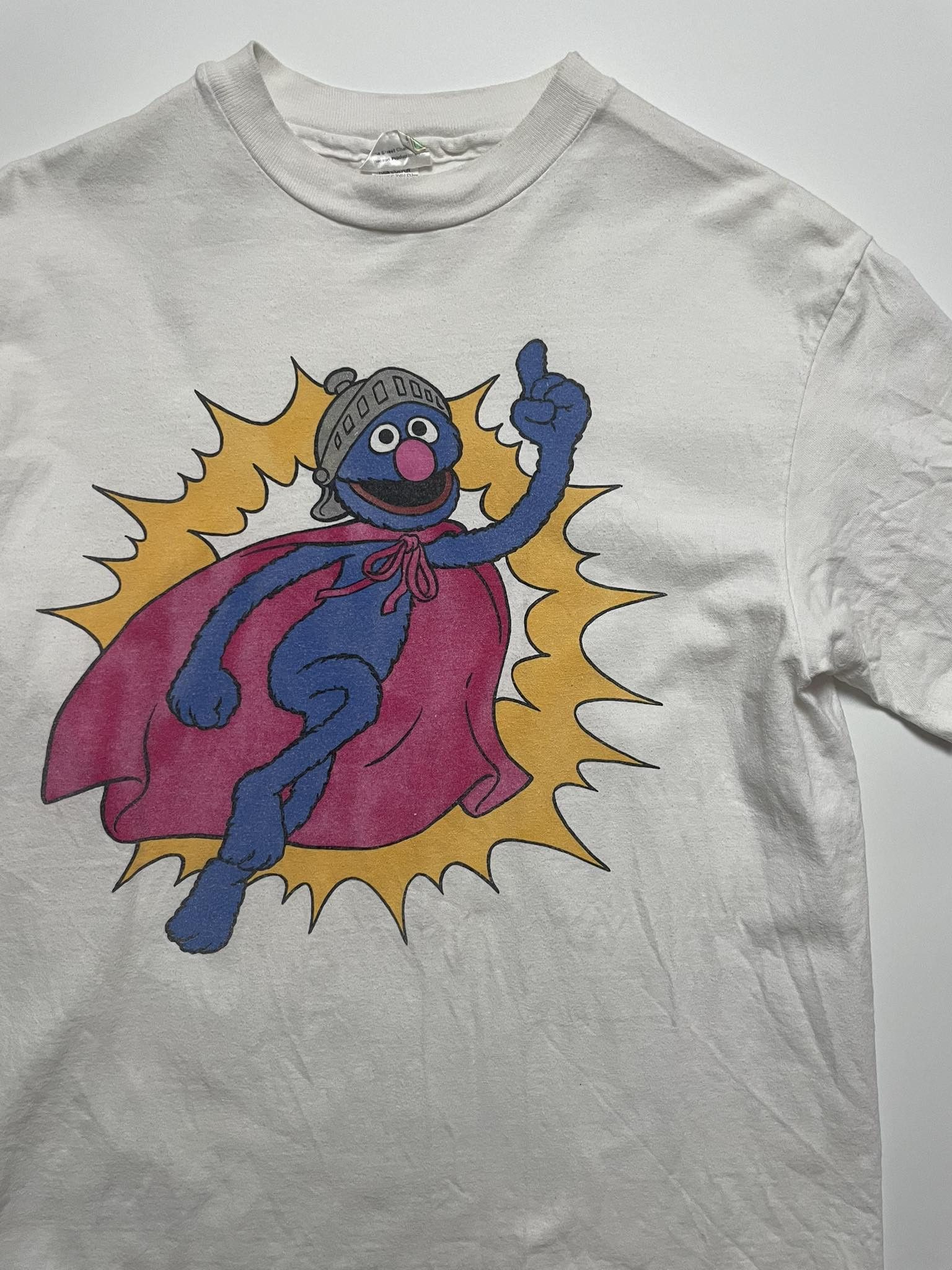 Vintage Vintage Sesame Street Grover Art Shirt Size US M / EU 48-50 / 2 - 2 Thumbnail