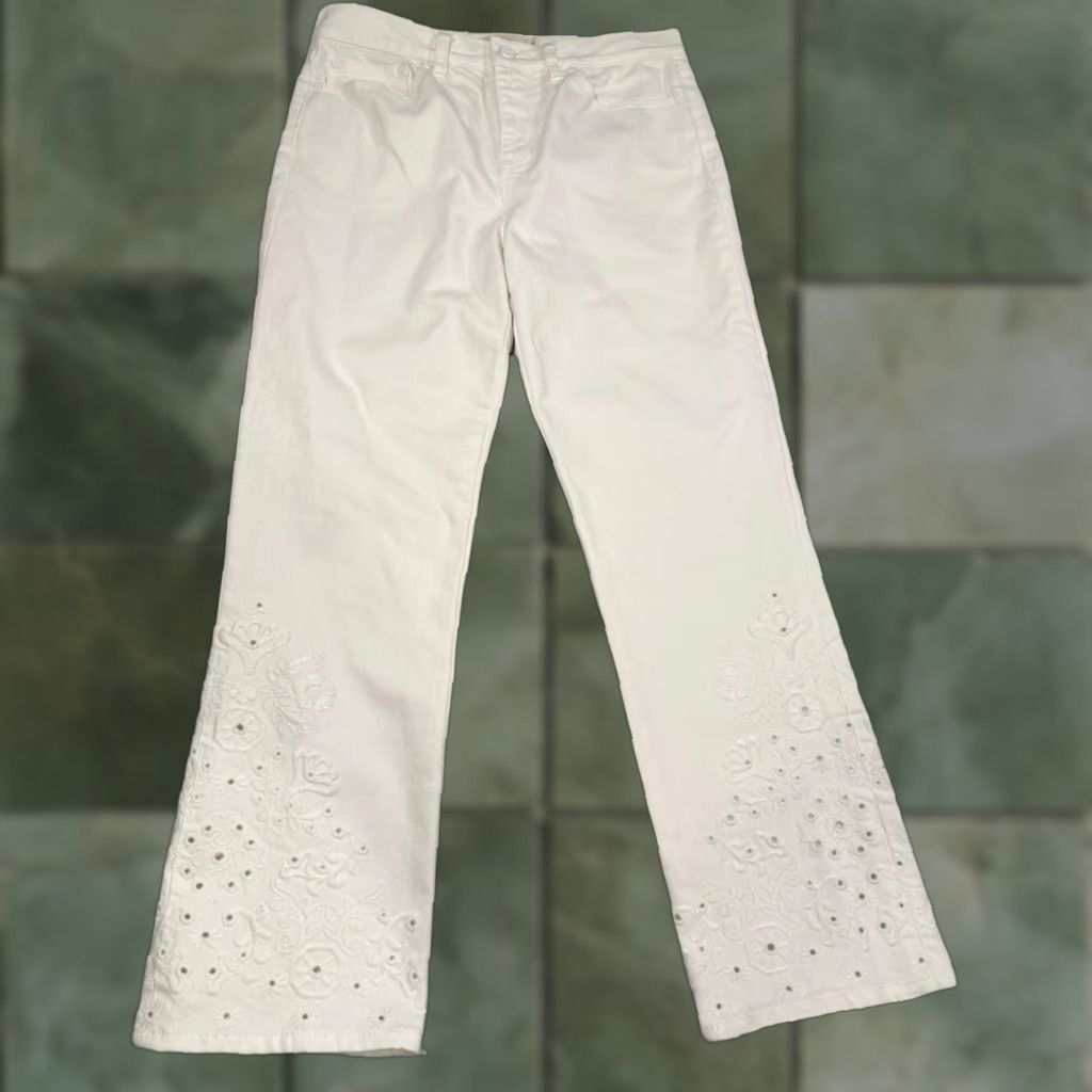 Tory Burch TORY BURCH Kiera White Cropped Jeans Women’s Size 28 30W 25L Eyelet Hem Regular Fit Size 28" / US 6 / IT 42 - 1 Thumbnail