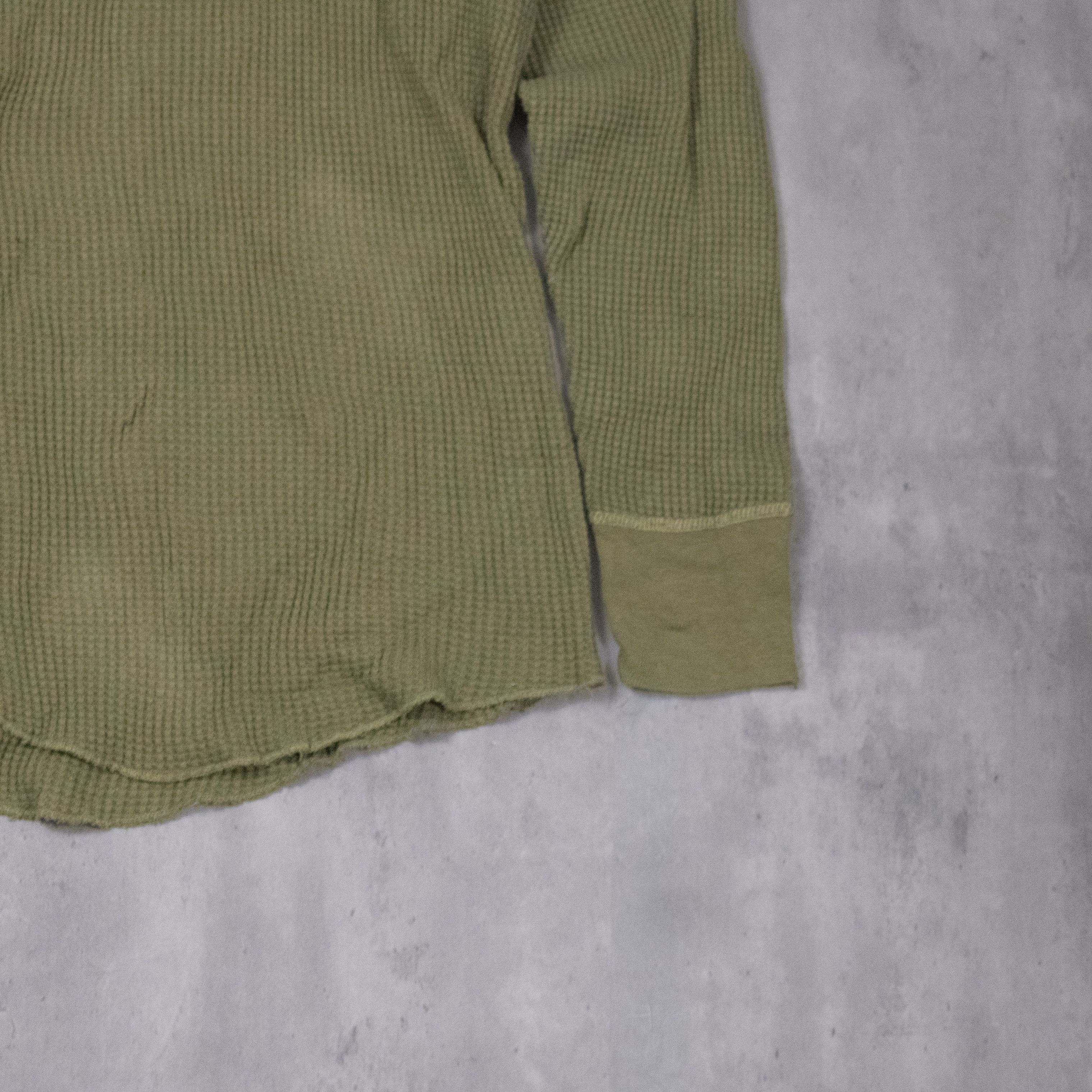 Vintage Vintage 1990’s Waffle Long Sleeve Green Thermal T-Shirt Size US S / EU 44-46 / 1 - 4 Thumbnail