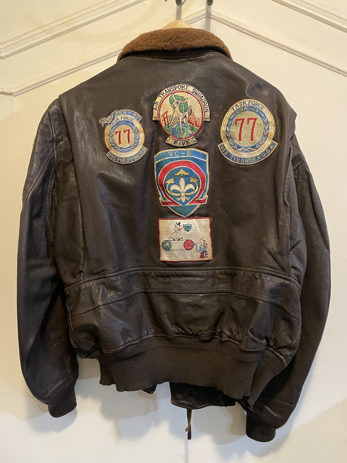 Cockpit USA US Navy Pilot G-1 Leather Flight Jacket The Cockpit Sz L Size US L / EU 52-54 / 3 - 2 Thumbnail