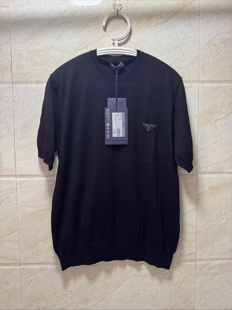 Prada Prada 2024 Solid Crew Neck Knit Top Size US M / EU 48-50 / 2 - 1 Thumbnail