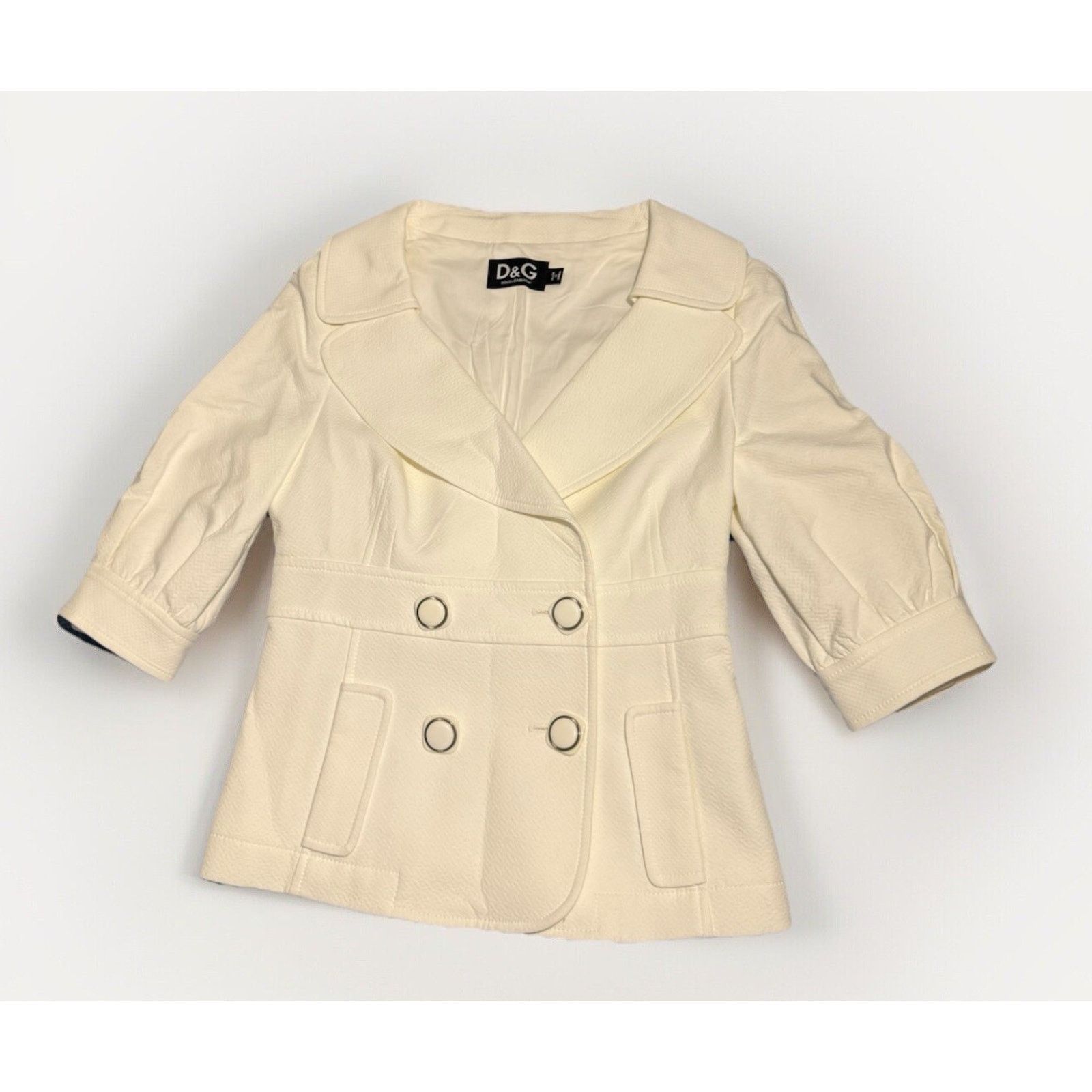 Dolce & Gabbana Dolce & Gabbana Short Blazer White Pearl Button Size 40 Mint Size S / US 4 / IT 40 - 1 Thumbnail
