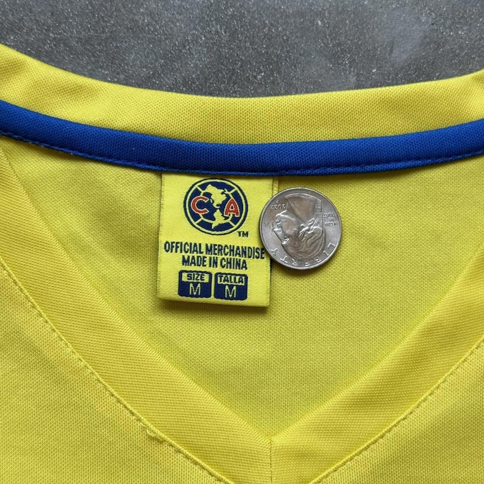 Other Official Club America Training Futbol Soccer KIT Size US M / EU 48-50 / 2 - 4 Thumbnail