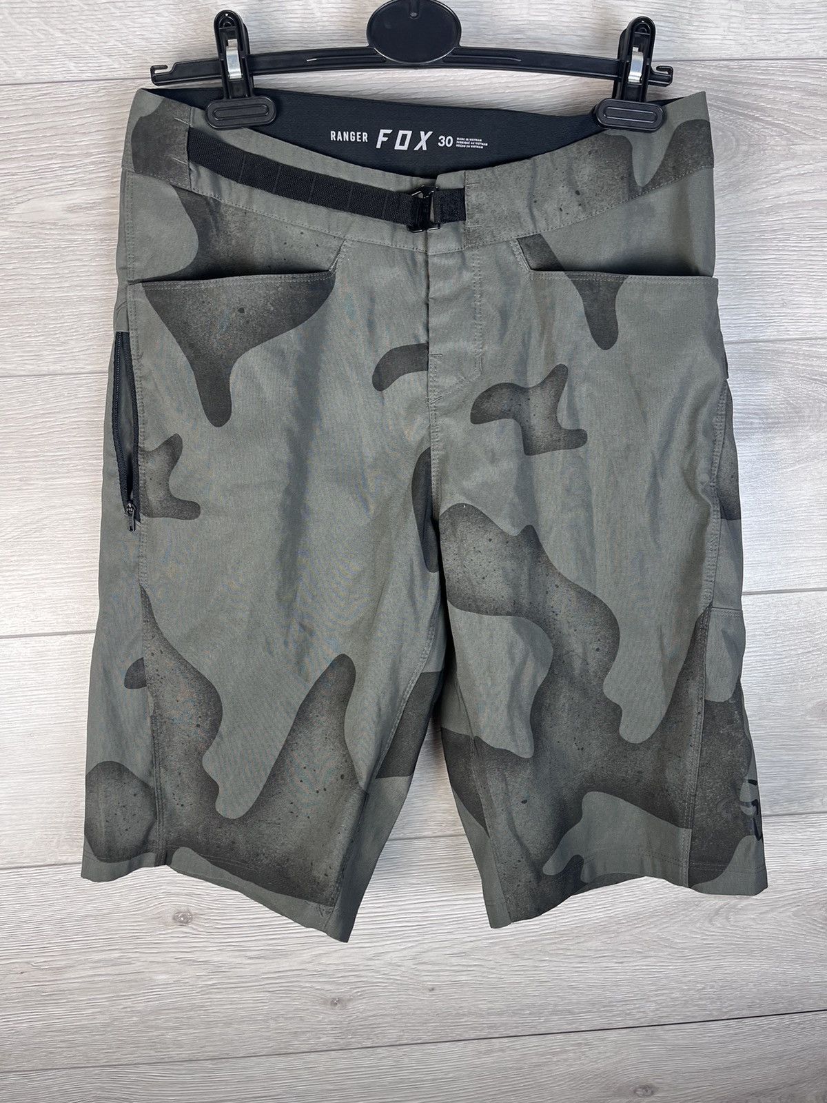Fox Racing MENS SHORT RENGER FOX SIZE 30 CASUAL Y2K Size US 30 / EU 46 - 4 Thumbnail