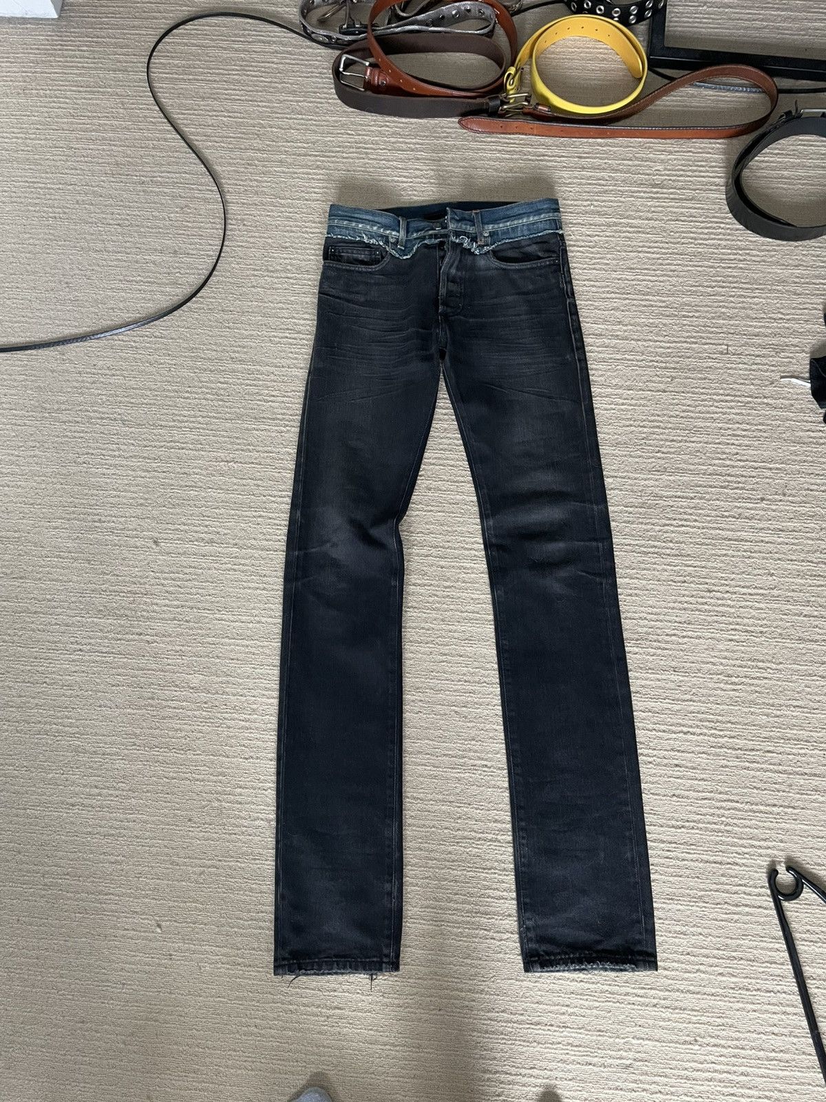 Dior × Hedi Slimane Dior cummerbund denim jeans Size US 27 - 1 Thumbnail