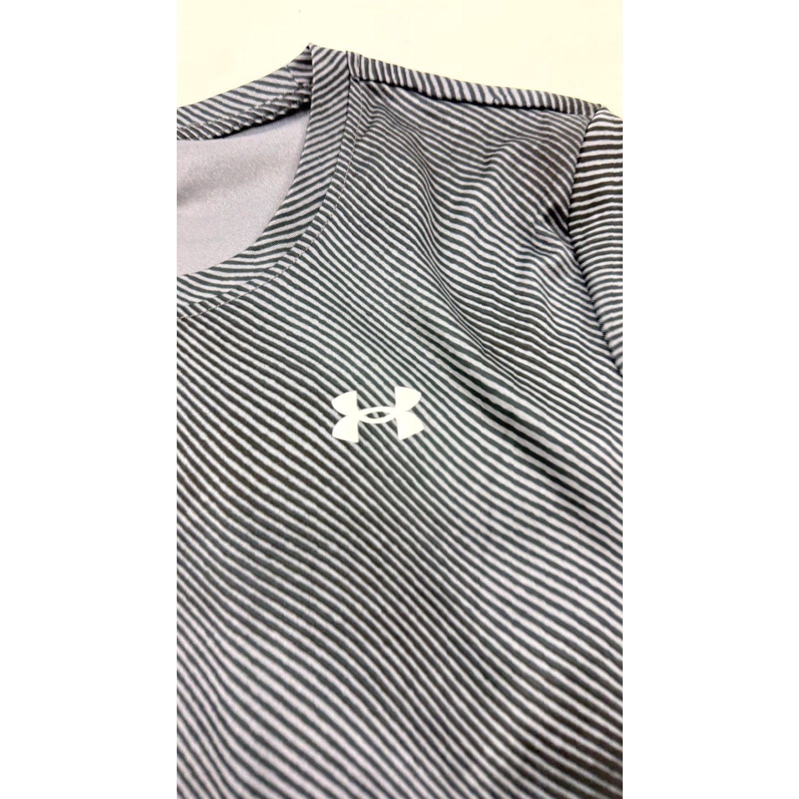 Under Armour Under Armour Shirt Mens Large Gray Black Loose Fit Performance Athletic Tee Size US L / EU 52-54 / 3 - 2 Thumbnail
