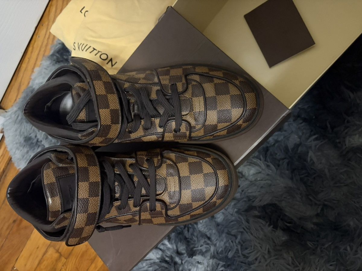 Louis Vuitton Louis Vuitton Acapulco Damier Ebene canvas mid-top sneakers Size US 9.5 / EU 42-43 - 14 Thumbnail