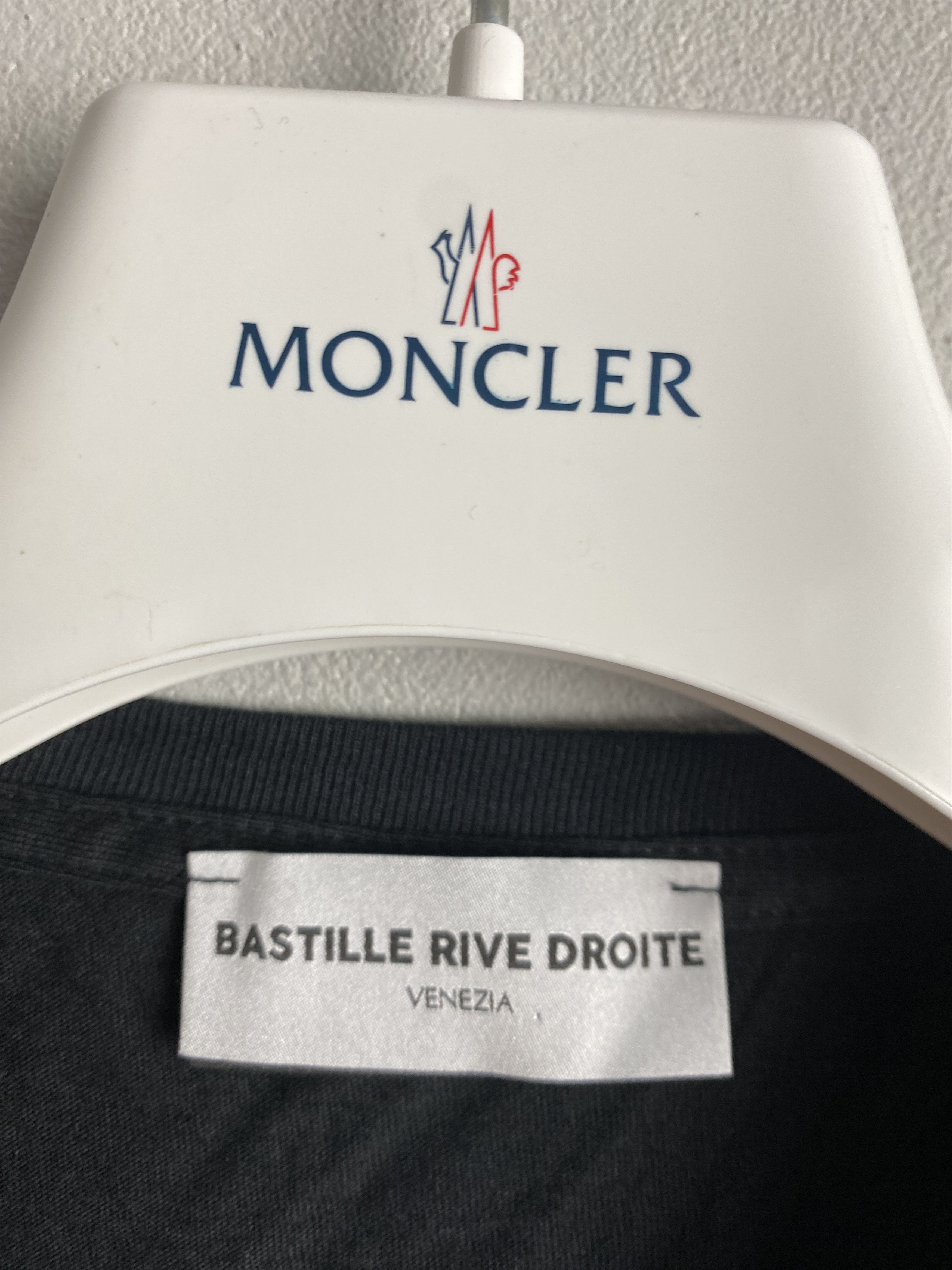 Other Bastille Rive Droite Pablo Escobar t-shirt tee Size US M / EU 48-50 / 2 - 4 Thumbnail