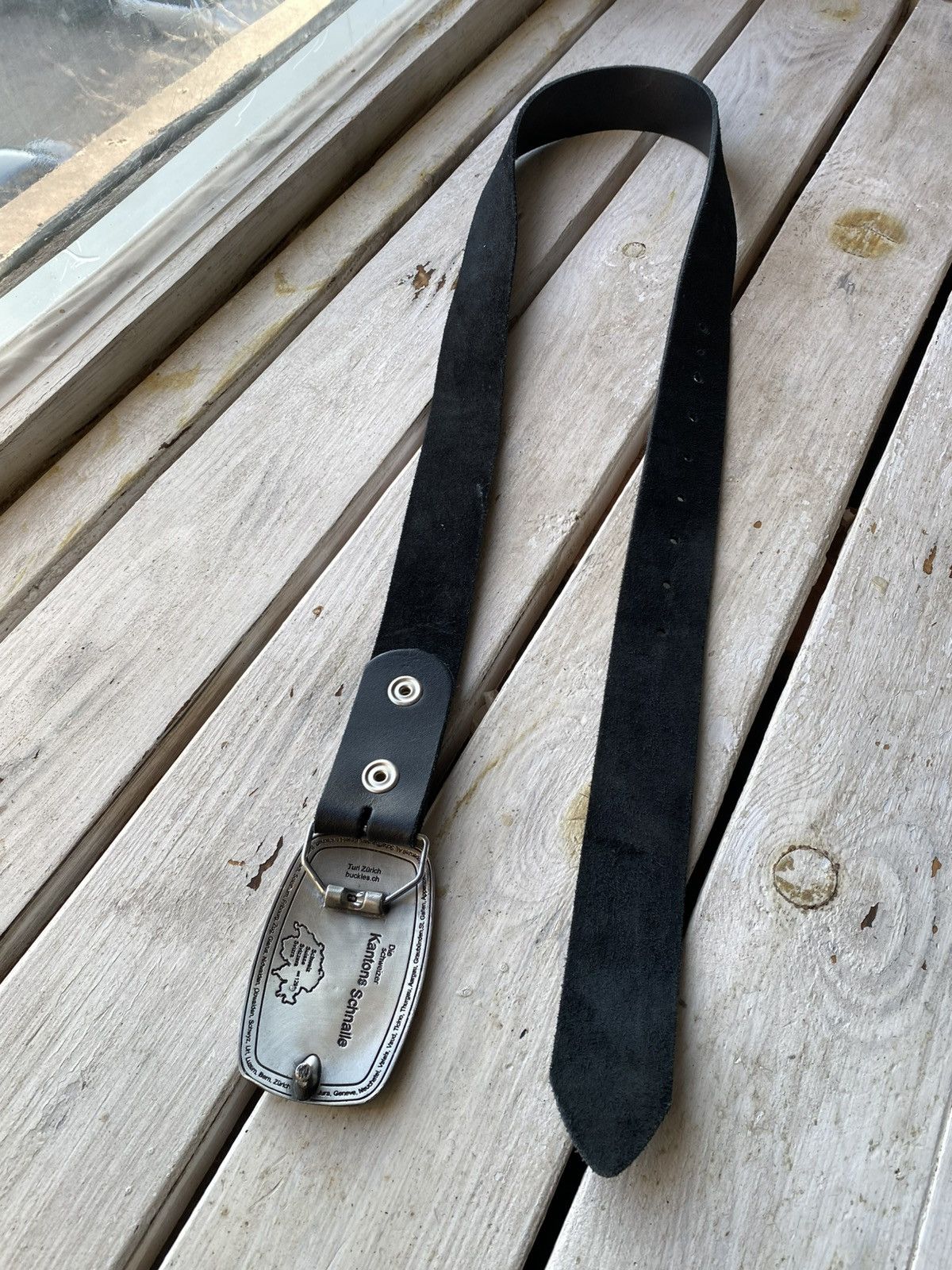 Vintage Vintage 90’s Switzerland Buckle Graubünden Leather YK2 Belt Size ONE SIZE - 5 Thumbnail