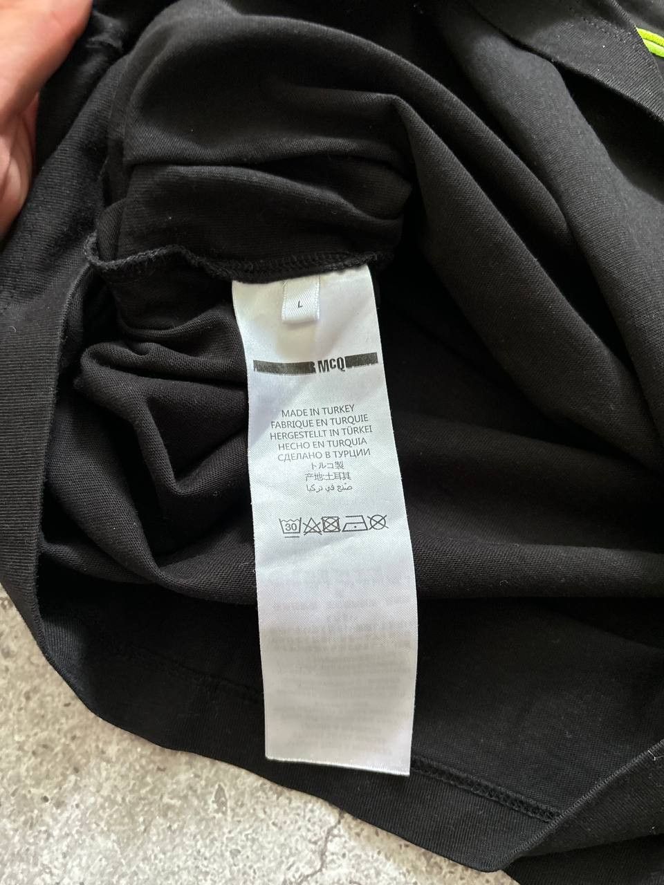 Alexander McQueen ALEXANDER MCQUEEN | Logo T-Shirt Size US L / EU 52-54 / 3 - 6 Thumbnail