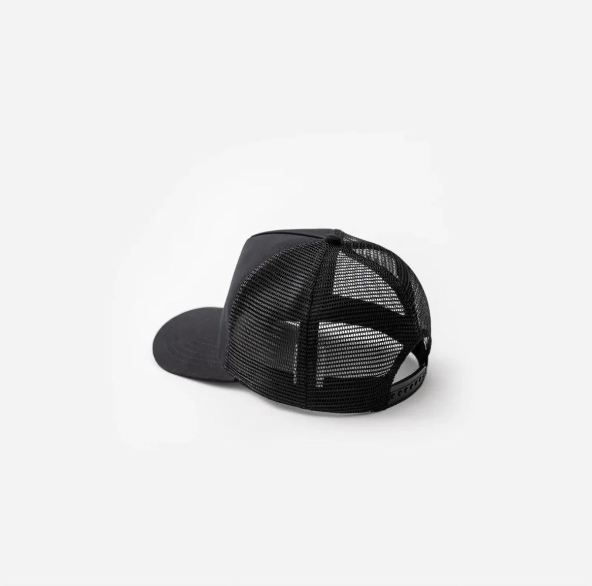 Japanese Brand Stampd Beverly Hills Sushi Club Trucker Hat Size ONE SIZE - 4 Thumbnail