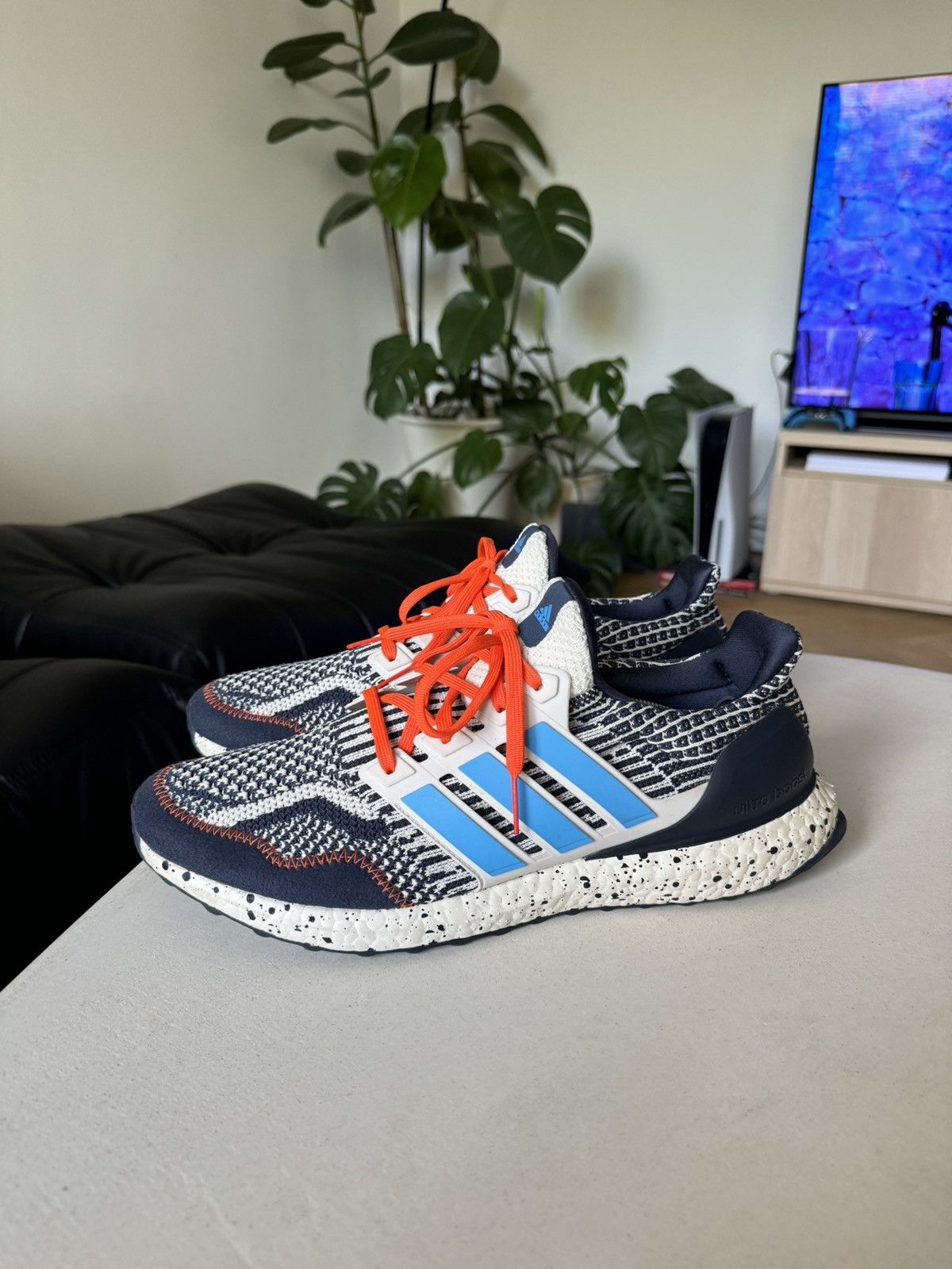 Adidas 2022 Rare Adidas Ultraboost Low Sneakers Hype Multicolor Size US 11.5 / EU 44-45 - 3 Thumbnail
