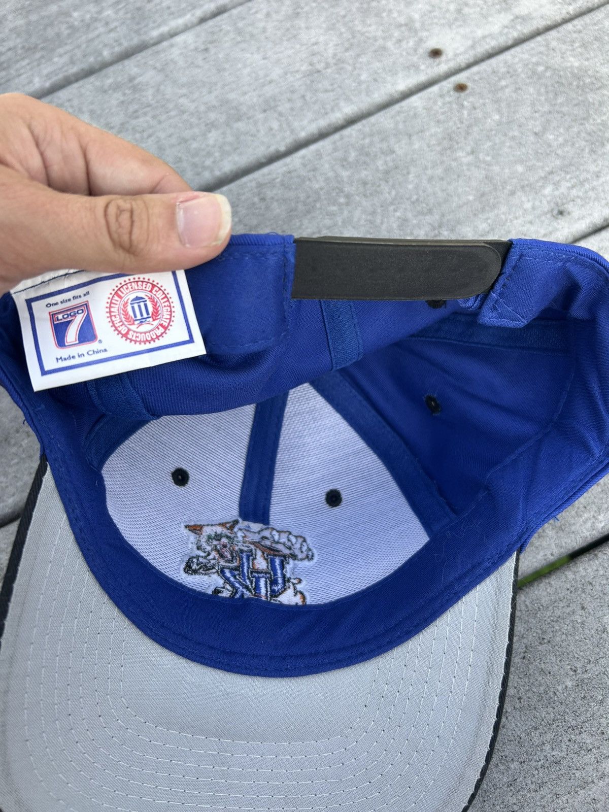 Sports Specialties × Vintage Vintage Kentucky wildcats hat Size ONE SIZE - 2 Thumbnail