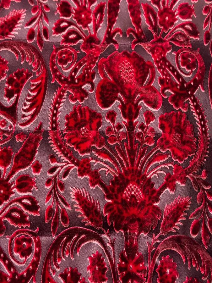 Dolce & Gabbana 2010s Dolce & Gabbana Red Baroque Pattern Velvet Puffer Jacket Size US M / EU 48-50 / 2 - 9 Thumbnail