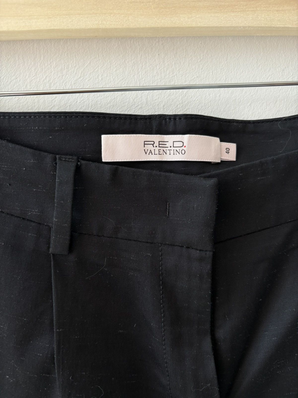 RED Valentino Red Valentino silk short Size 25" / US 0 / IT 36 - 4 Thumbnail