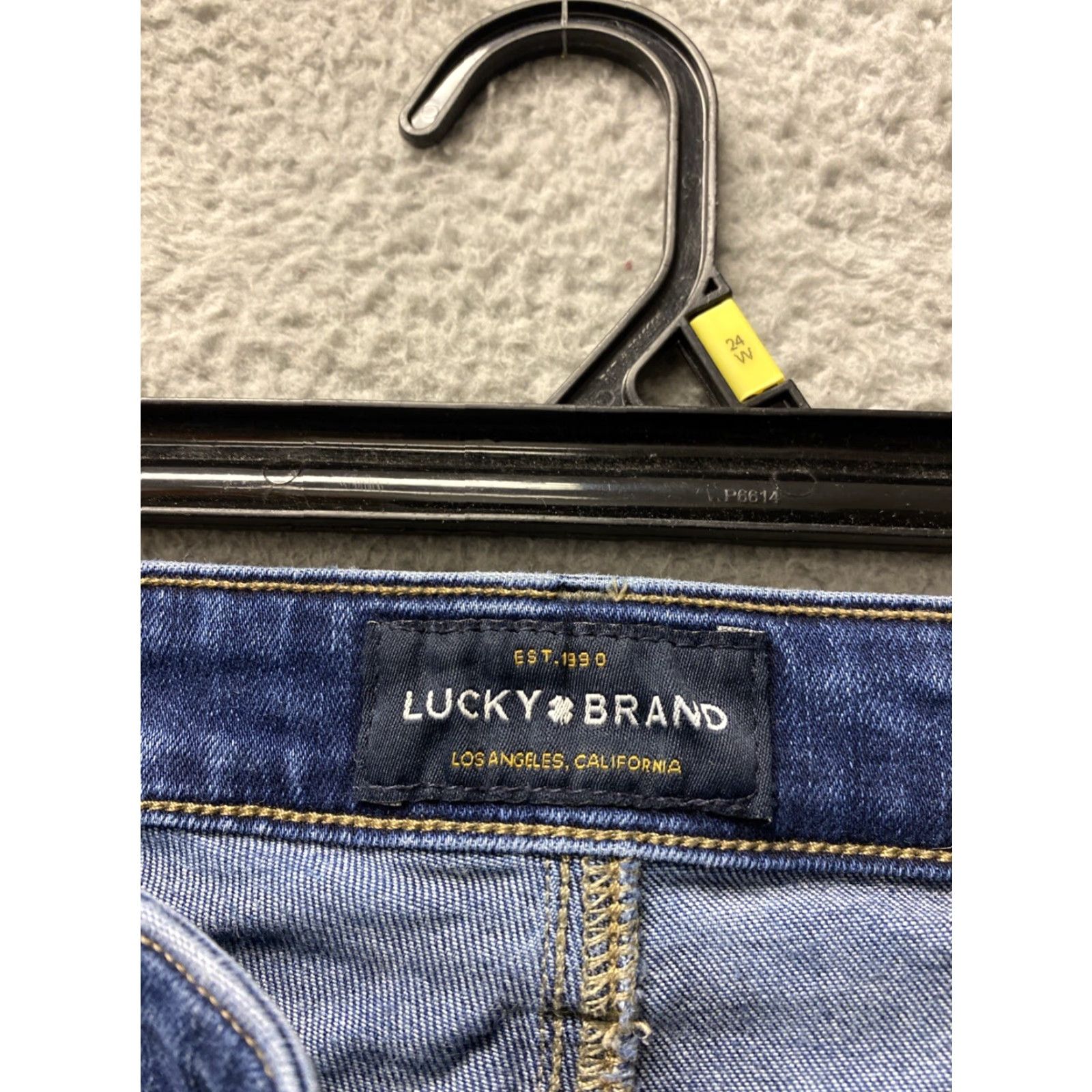 Lucky Brand Lucky Brand Bridgette Skinny Jeans Women 12 Regular Size 32 Blue High Rise Denim 129-33 Buckle Bke 5-Pocket Style Size 34" / US 12 / IT 48 - 4 Thumbnail