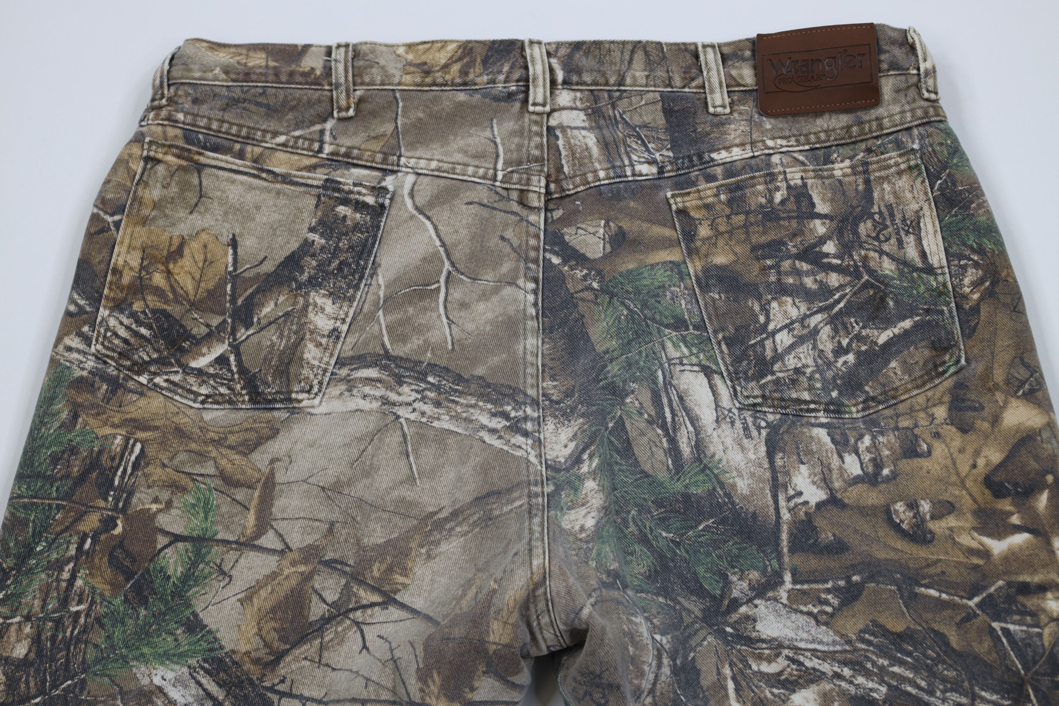 Wrangler Vintage Wrangler Lined Wide Leg Camouflage Denim Jeans Size US 40 / EU 56 - 12 Thumbnail