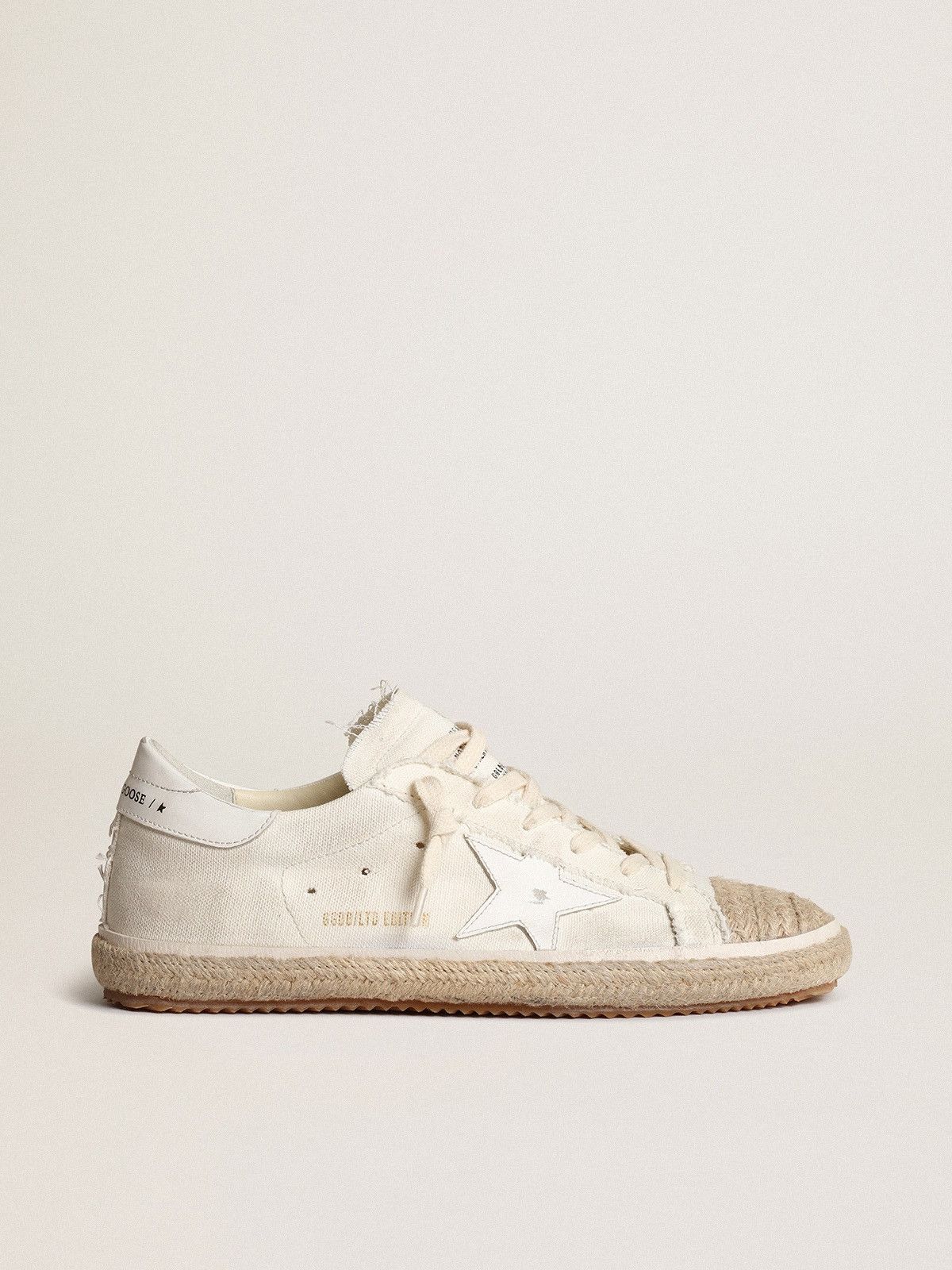 Golden Goose o1w1db10226 Super-Star Sneakers In White Size US 12 / EU 45 - 1 Thumbnail