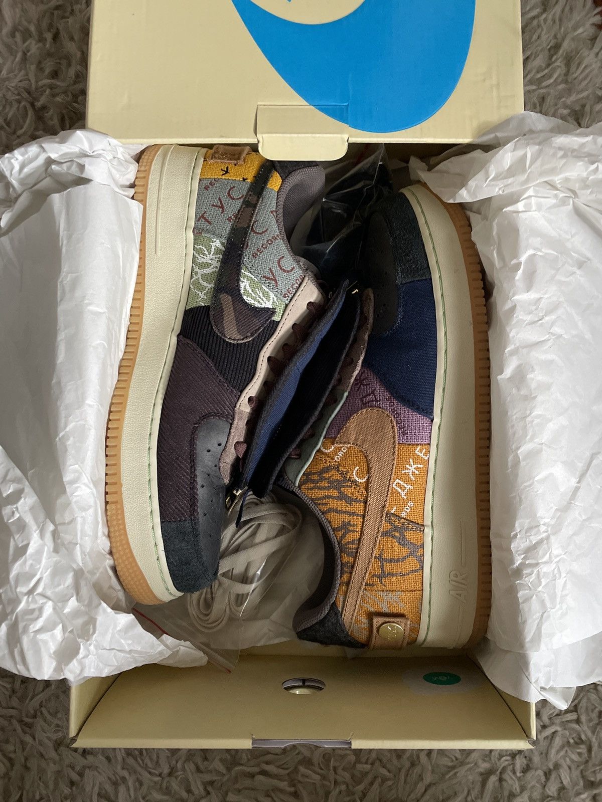 image of Nike Air Force Low Cactus Jack Shoes, Men's (Size 11)