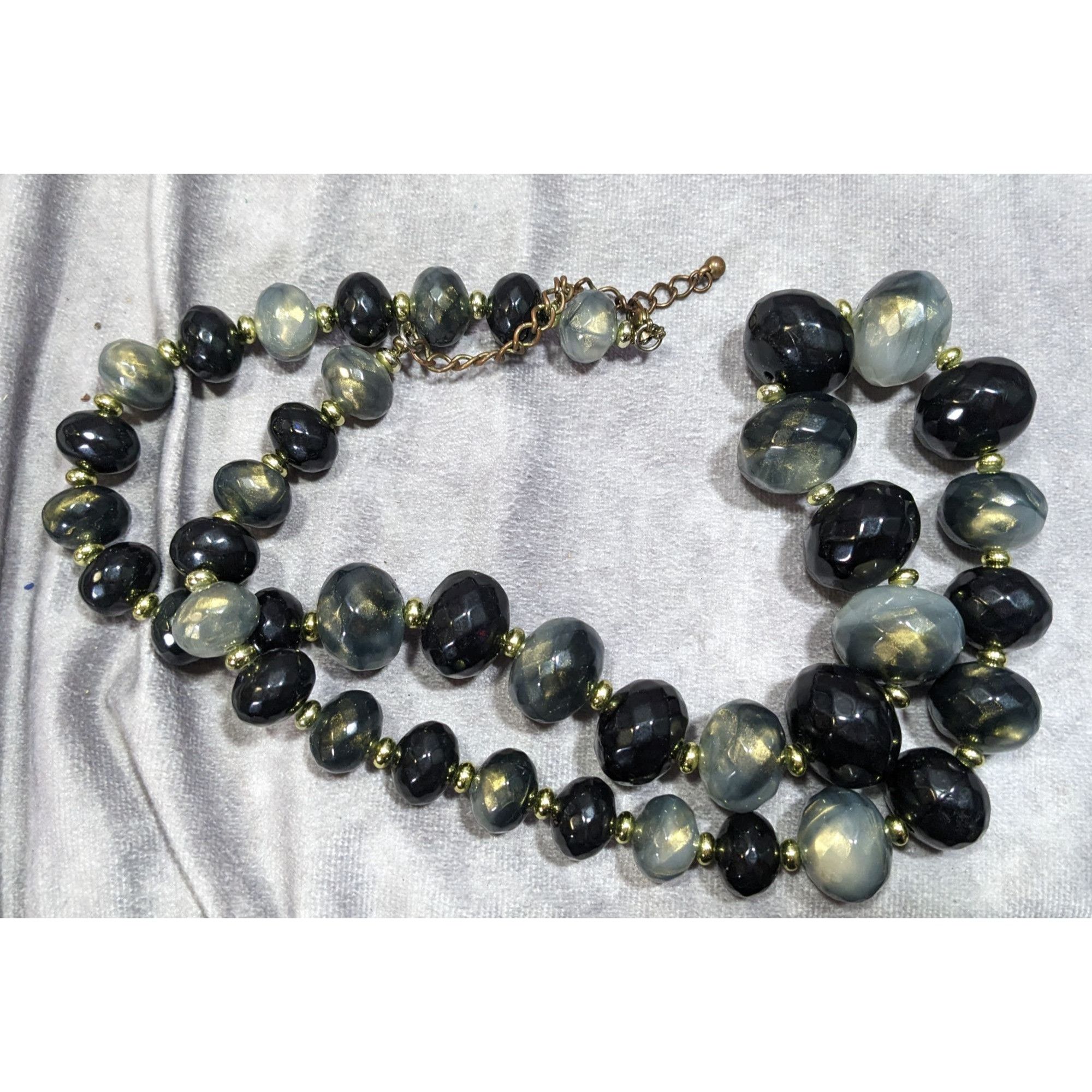 Other Whimsical Black And Grey Acrylic Beaded Necklace With Gold T Size ONE SIZE - 6 Thumbnail