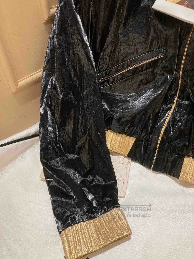 Chanel Chanel Black and gold glitter waisted jacket Size S / US 4 / IT 40 - 4 Thumbnail
