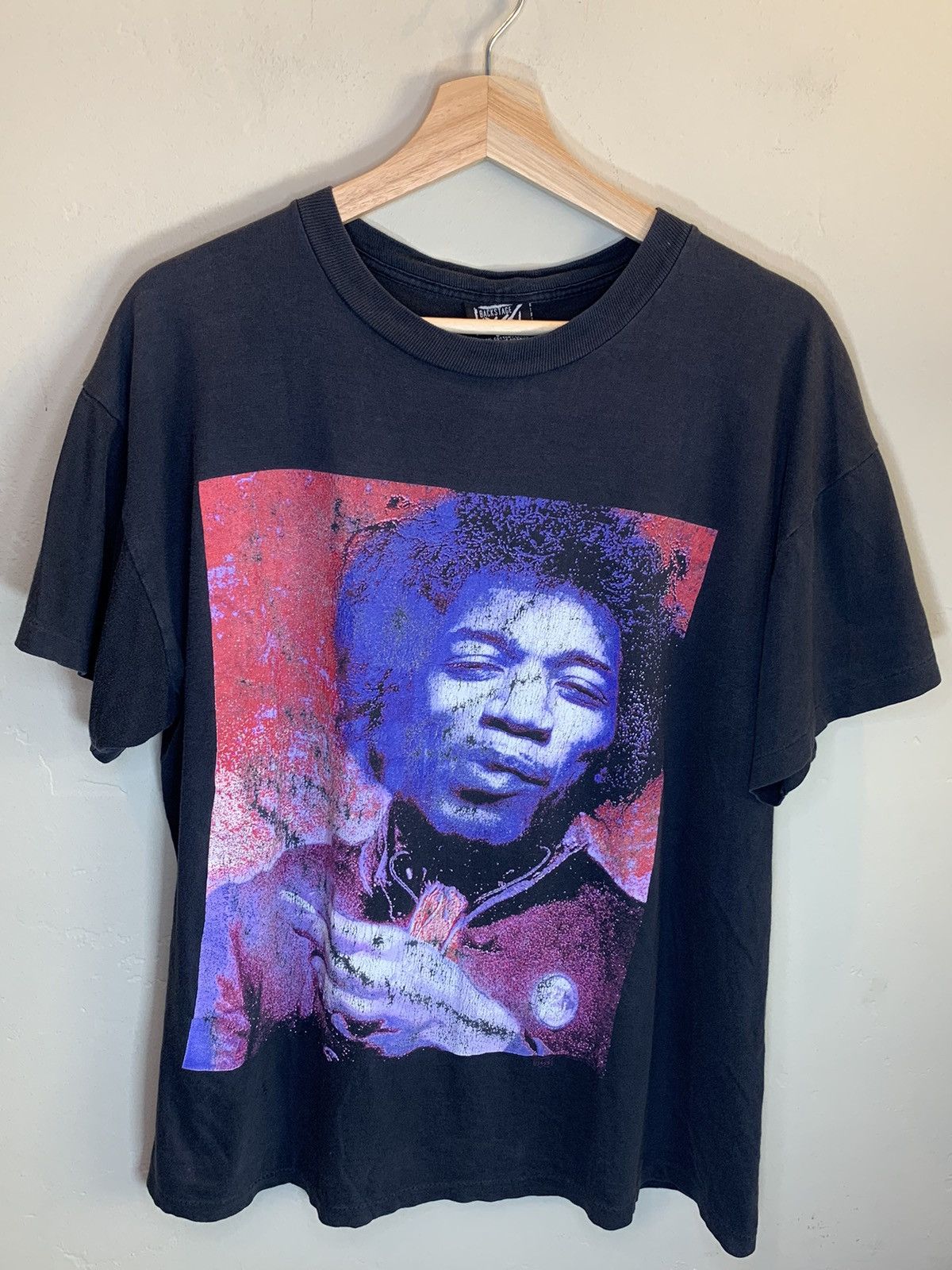 Band Tees RARE* Vintage 90’s Jimi Hendrix Backstage Pass Smoking Shirt Size US XL / EU 56 / 4 - 1 Thumbnail