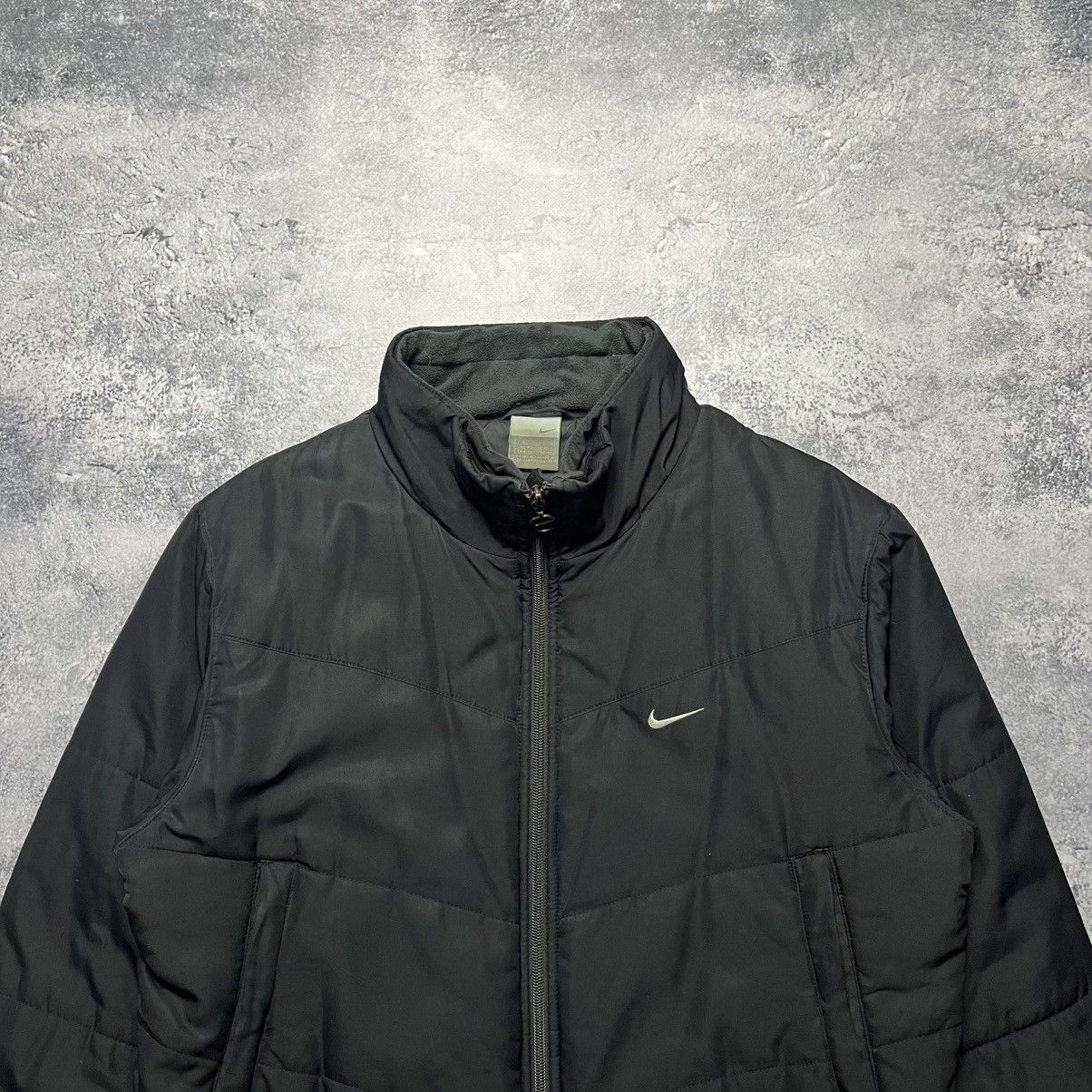Nike Vintage Nike Cropped Puffer Jacket Swoosh Streetwear Y2K Size L / US 10 / IT 46 - 2 Thumbnail