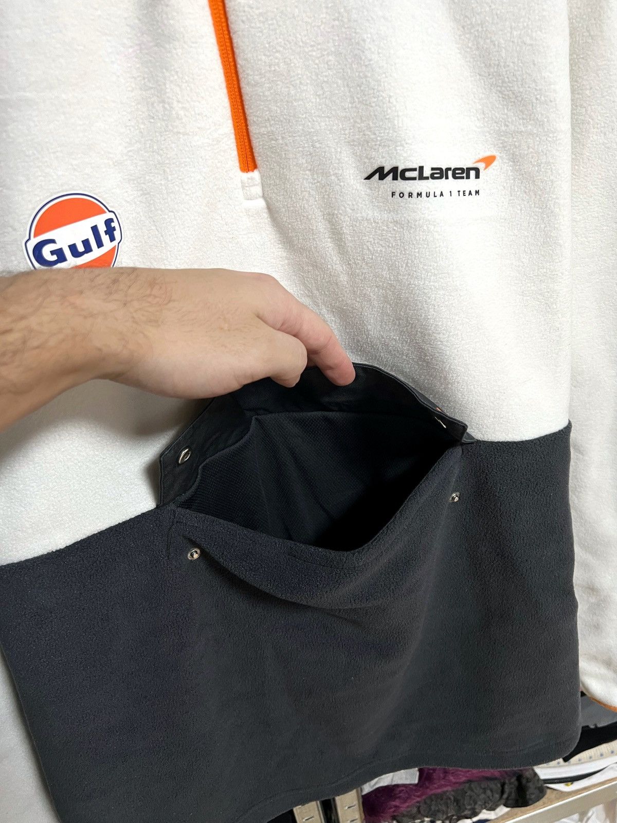 Formula 1 McLaren Gulf White Fleece Jacket Formula 1 F1 Racing Size XL Size US XL / EU 56 / 4 - 3 Thumbnail