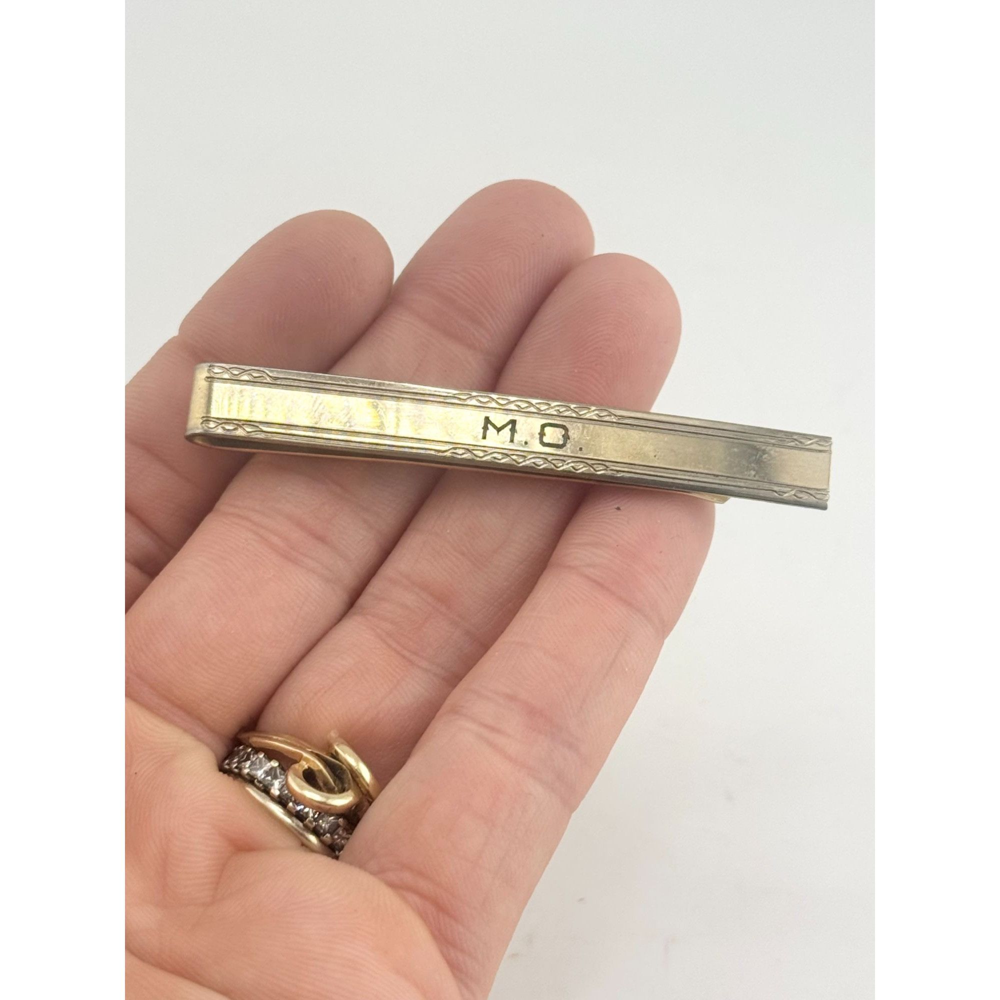 Vintage Vintage gold tone Monogrammed tie clip Size ONE SIZE - 1 Thumbnail