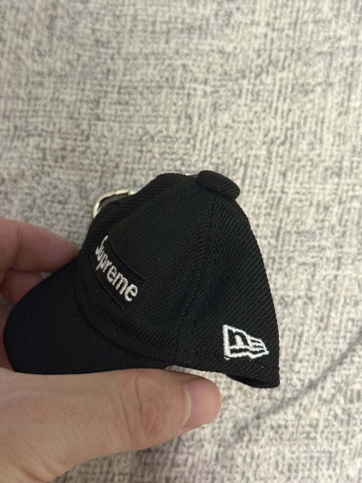 New Era × Supreme Supreme fw14 new era keychain black | Grailed