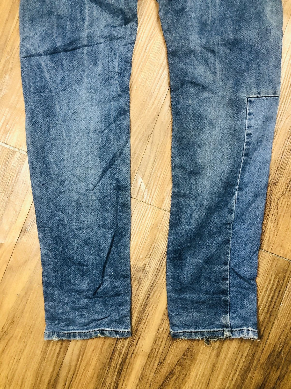 Diesel DIESEL Blue Distressed Patchwork Jeans Slim Fit (40) Size US 32 / EU 48 - 19 Thumbnail
