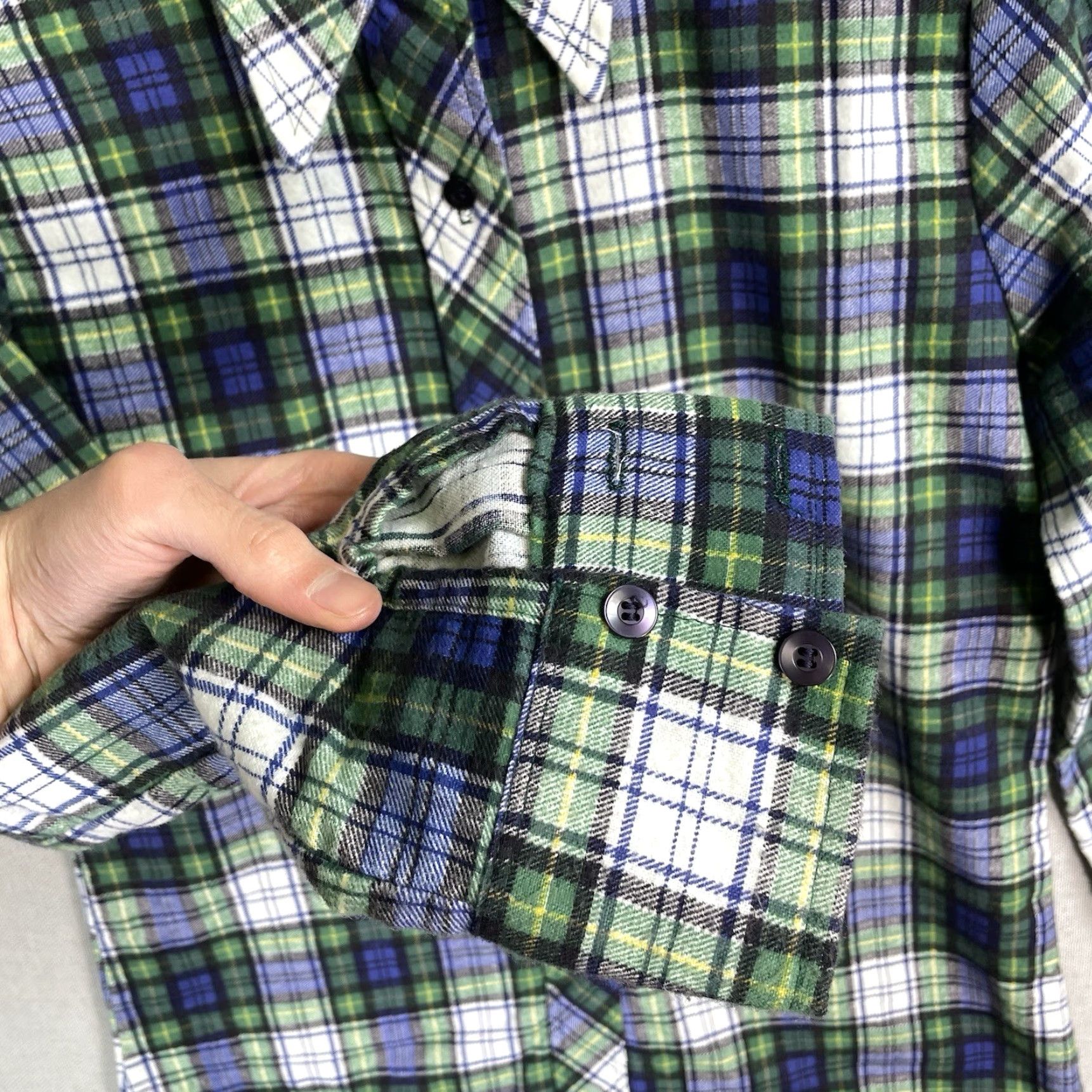 Vintage VINTAGE Montgomery Ward Flannel Shirt Mens XS Blue Cotton Plaid 70s 70s Printed Button-Up Long Sleeve Size US XS / EU 42 / 0 - 5 Thumbnail
