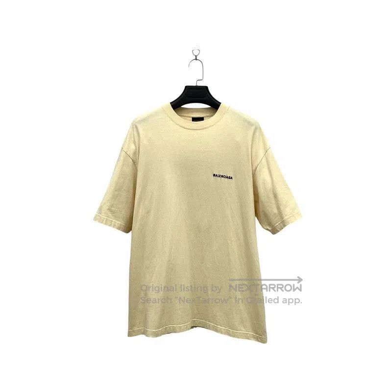 Balenciaga Balenciaga Beige Logo Print Short Sleeve. Size US M / EU 48-50 / 2 - 3 Thumbnail