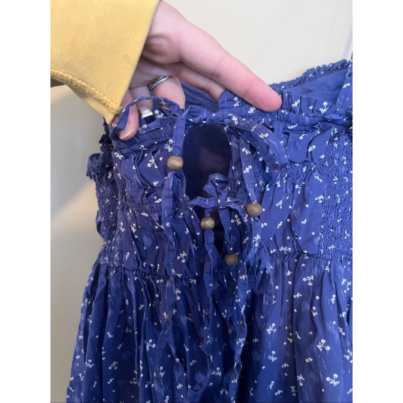 Free People Free People Blue With White Floral Print Dress With Pockets Size L / US 10 / IT 46 - 7 Thumbnail